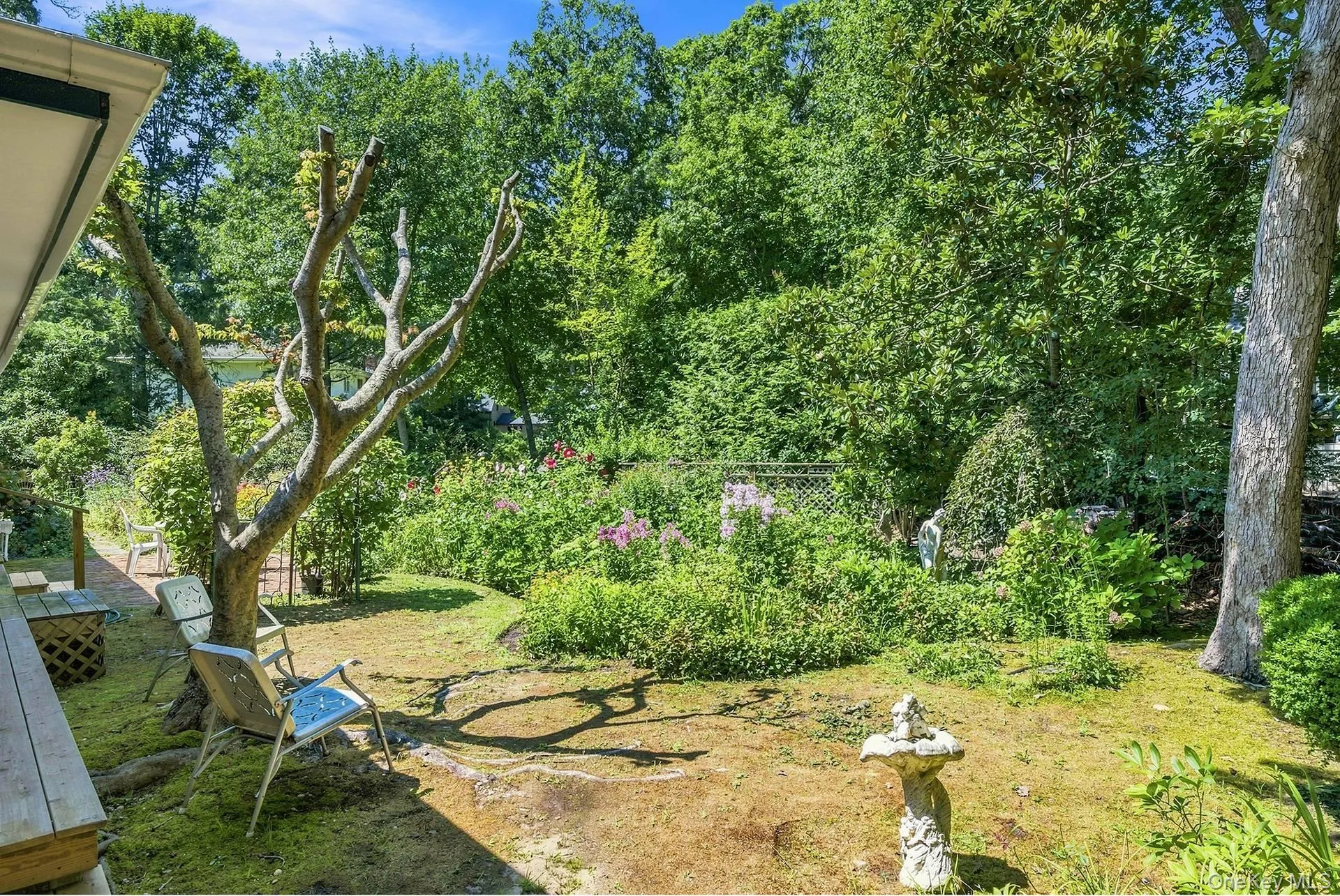 50 Barnes Hole Road, East Hampton, NY, 3 Bedrooms Bedrooms, 8 Rooms Rooms,2 BathroomsBathrooms,Residential,For Rent,Barnes Hole,0,923384 50 Barnes Hole Road, East Hampton, NY, 3 Bedrooms Bedrooms, 8 Rooms Rooms,2 BathroomsBathrooms,Residential,For Rent,Barnes Hole,0,923384