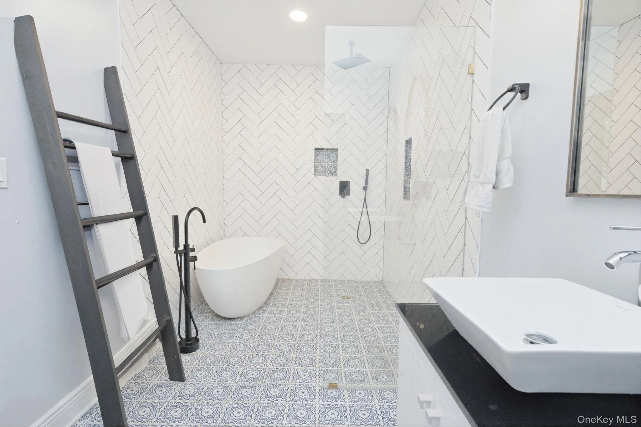 260 Devonia Avenue, Mount Vernon, NY, 5 Bedrooms Bedrooms, 9 Rooms Rooms,3 BathroomsBathrooms,Residential,For Rent,Devonia,0,923616 260 Devonia Avenue, Mount Vernon, NY, 5 Bedrooms Bedrooms, 9 Rooms Rooms,3 BathroomsBathrooms,Residential,For Rent,Devonia,0,923616
