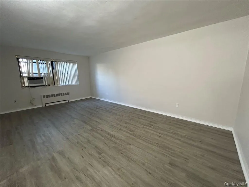 25 Shady Glen Court, New Rochelle, NY, 1 Bedroom Bedrooms, 5 Rooms Rooms,1 BathroomBathrooms,Residential Lease,Idx,Shady Glen,0,923671 25 Shady Glen Court, New Rochelle, NY, 1 Bedroom Bedrooms, 5 Rooms Rooms,1 BathroomBathrooms,Residential Lease,Idx,Shady Glen,0,923671