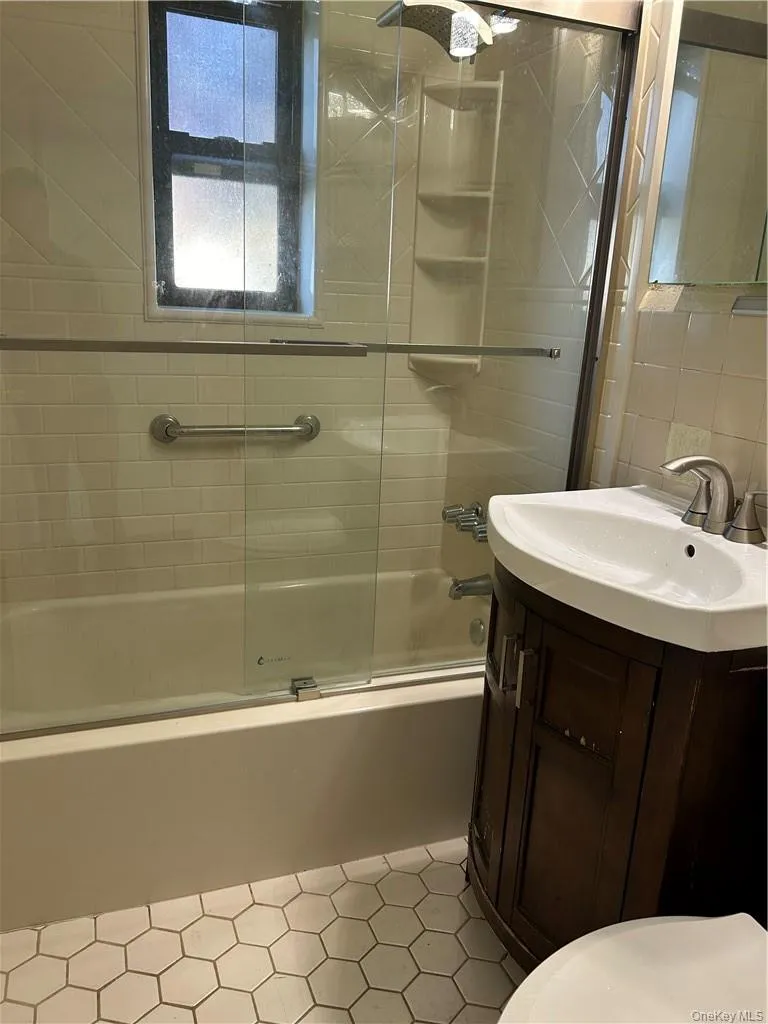 25 Shady Glen Court, New Rochelle, NY, 1 Bedroom Bedrooms, 5 Rooms Rooms,1 BathroomBathrooms,Residential Lease,Idx,Shady Glen,0,923671 25 Shady Glen Court, New Rochelle, NY, 1 Bedroom Bedrooms, 5 Rooms Rooms,1 BathroomBathrooms,Residential Lease,Idx,Shady Glen,0,923671