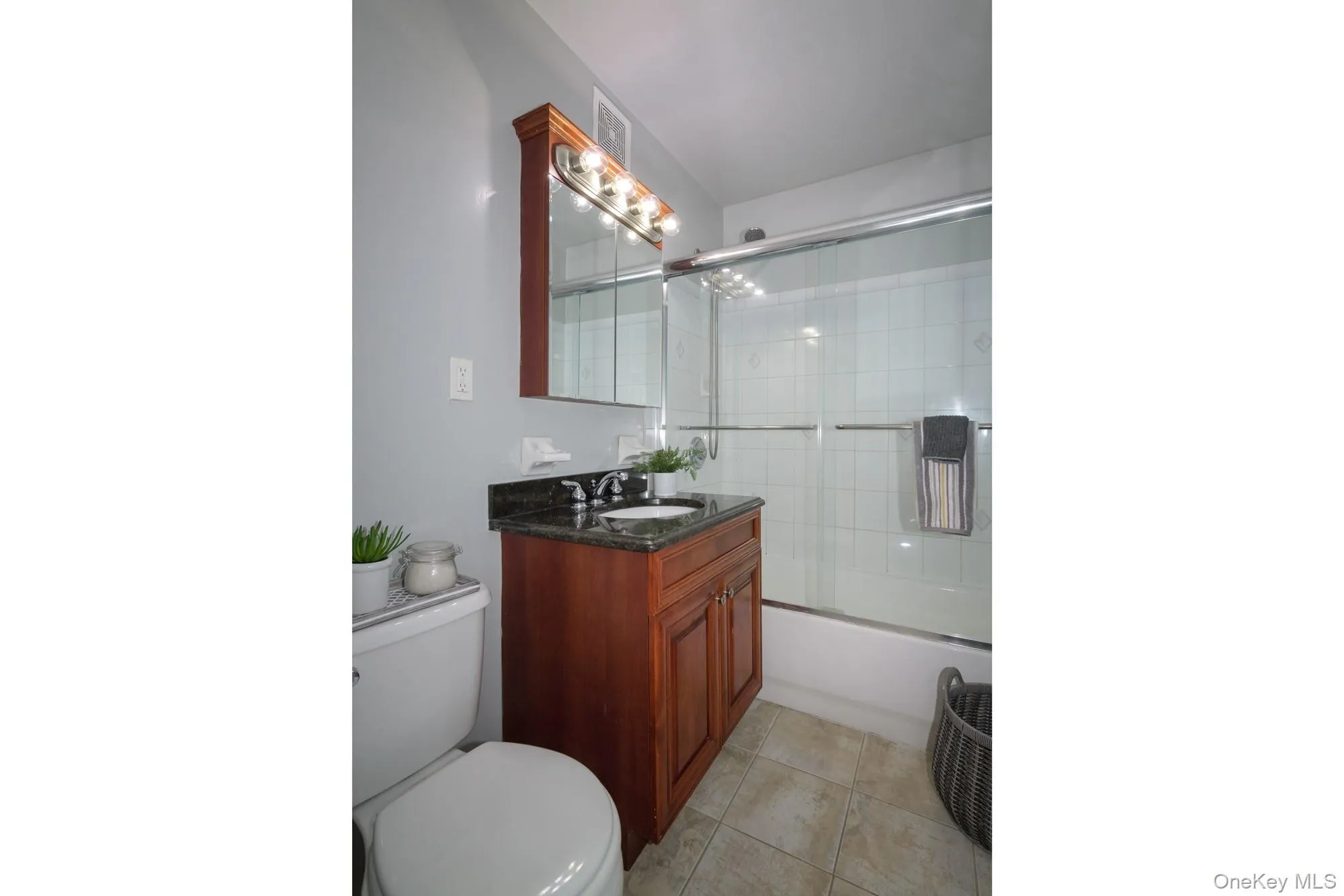 28 Midship Lane, Brookhaven, NY, 1 Bedroom Bedrooms, 4 Rooms Rooms,1 BathroomBathrooms,Residential Lease,Idx,Midship,0,923714 28 Midship Lane, Brookhaven, NY, 1 Bedroom Bedrooms, 4 Rooms Rooms,1 BathroomBathrooms,Residential Lease,Idx,Midship,0,923714
