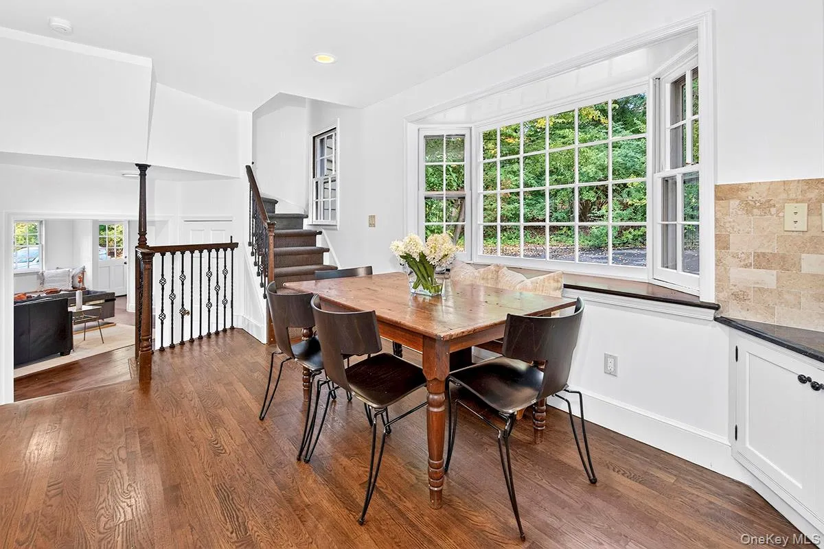 18 Ivy Hill Road, New Castle, NY, 6 Bedrooms Bedrooms, 11 Rooms Rooms,4 BathroomsBathrooms,Residential,For Rent,Ivy Hill,0,923774 18 Ivy Hill Road, New Castle, NY, 6 Bedrooms Bedrooms, 11 Rooms Rooms,4 BathroomsBathrooms,Residential,For Rent,Ivy Hill,0,923774