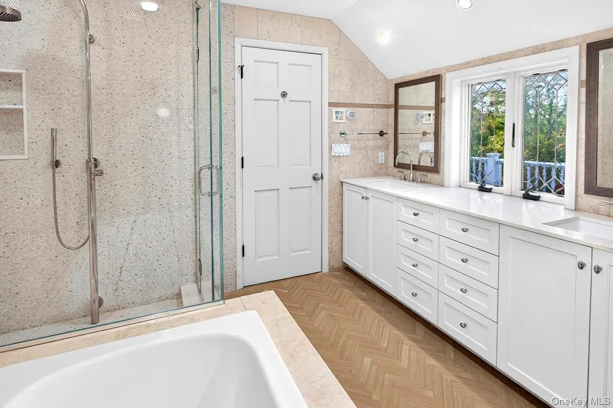 18 Ivy Hill Road, New Castle, NY, 6 Bedrooms Bedrooms, 11 Rooms Rooms,4 BathroomsBathrooms,Residential,For Rent,Ivy Hill,0,923774 18 Ivy Hill Road, New Castle, NY, 6 Bedrooms Bedrooms, 11 Rooms Rooms,4 BathroomsBathrooms,Residential,For Rent,Ivy Hill,0,923774