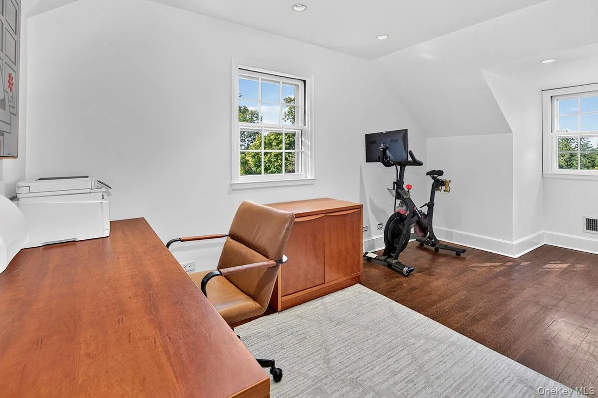 18 Ivy Hill Road, New Castle, NY, 6 Bedrooms Bedrooms, 11 Rooms Rooms,4 BathroomsBathrooms,Residential,For Rent,Ivy Hill,0,923774 18 Ivy Hill Road, New Castle, NY, 6 Bedrooms Bedrooms, 11 Rooms Rooms,4 BathroomsBathrooms,Residential,For Rent,Ivy Hill,0,923774