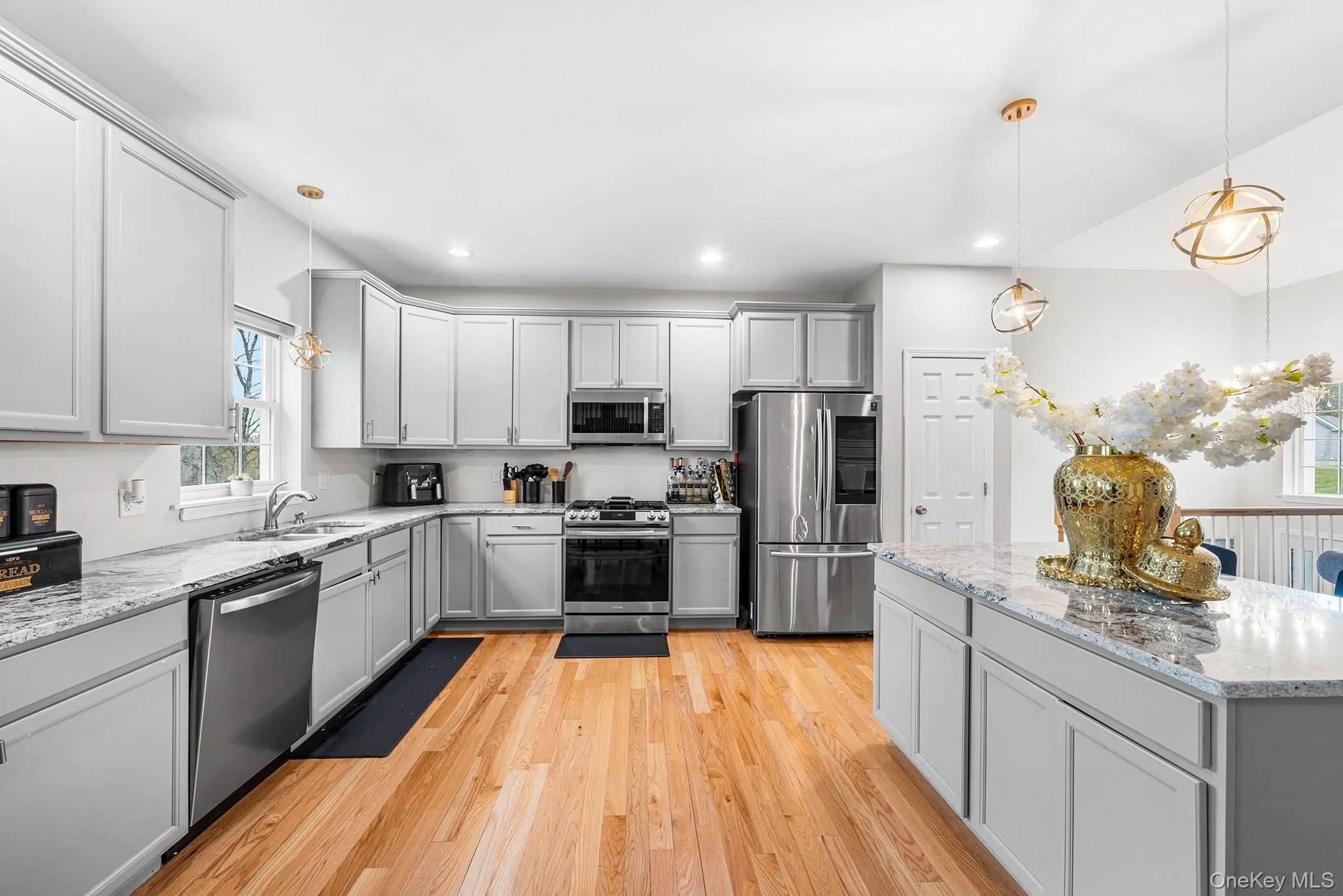 5 Oak Ridge Road, Middletown, NY, 4 Bedrooms Bedrooms, 8 Rooms Rooms,3 BathroomsBathrooms,Residential,For Rent,Oak Ridge,0,923828 5 Oak Ridge Road, Middletown, NY, 4 Bedrooms Bedrooms, 8 Rooms Rooms,3 BathroomsBathrooms,Residential,For Rent,Oak Ridge,0,923828