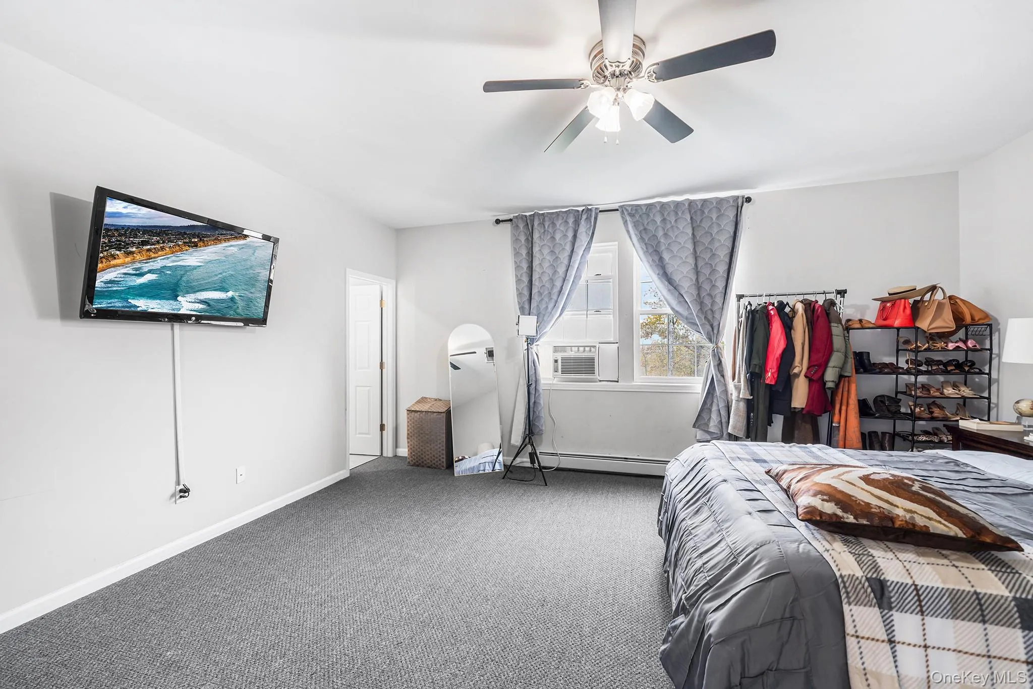 5 Oak Ridge Road, Middletown, NY, 4 Bedrooms Bedrooms, 8 Rooms Rooms,3 BathroomsBathrooms,Residential,For Rent,Oak Ridge,0,923828 5 Oak Ridge Road, Middletown, NY, 4 Bedrooms Bedrooms, 8 Rooms Rooms,3 BathroomsBathrooms,Residential,For Rent,Oak Ridge,0,923828