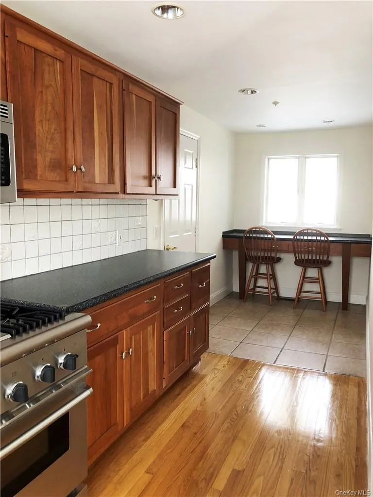 49 Commodore Road, New Castle, NY, 4 Bedrooms Bedrooms, 9 Rooms Rooms,3 BathroomsBathrooms,Residential Lease,Idx,Commodore,0,923865 49 Commodore Road, New Castle, NY, 4 Bedrooms Bedrooms, 9 Rooms Rooms,3 BathroomsBathrooms,Residential Lease,Idx,Commodore,0,923865