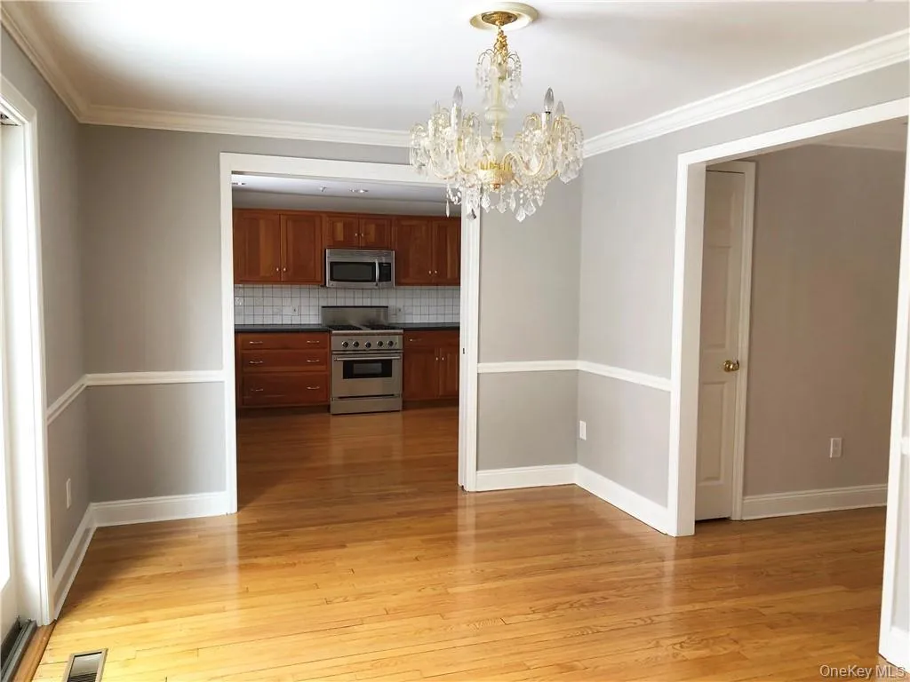 49 Commodore Road, New Castle, NY, 4 Bedrooms Bedrooms, 9 Rooms Rooms,3 BathroomsBathrooms,Residential Lease,Idx,Commodore,0,923865 49 Commodore Road, New Castle, NY, 4 Bedrooms Bedrooms, 9 Rooms Rooms,3 BathroomsBathrooms,Residential Lease,Idx,Commodore,0,923865