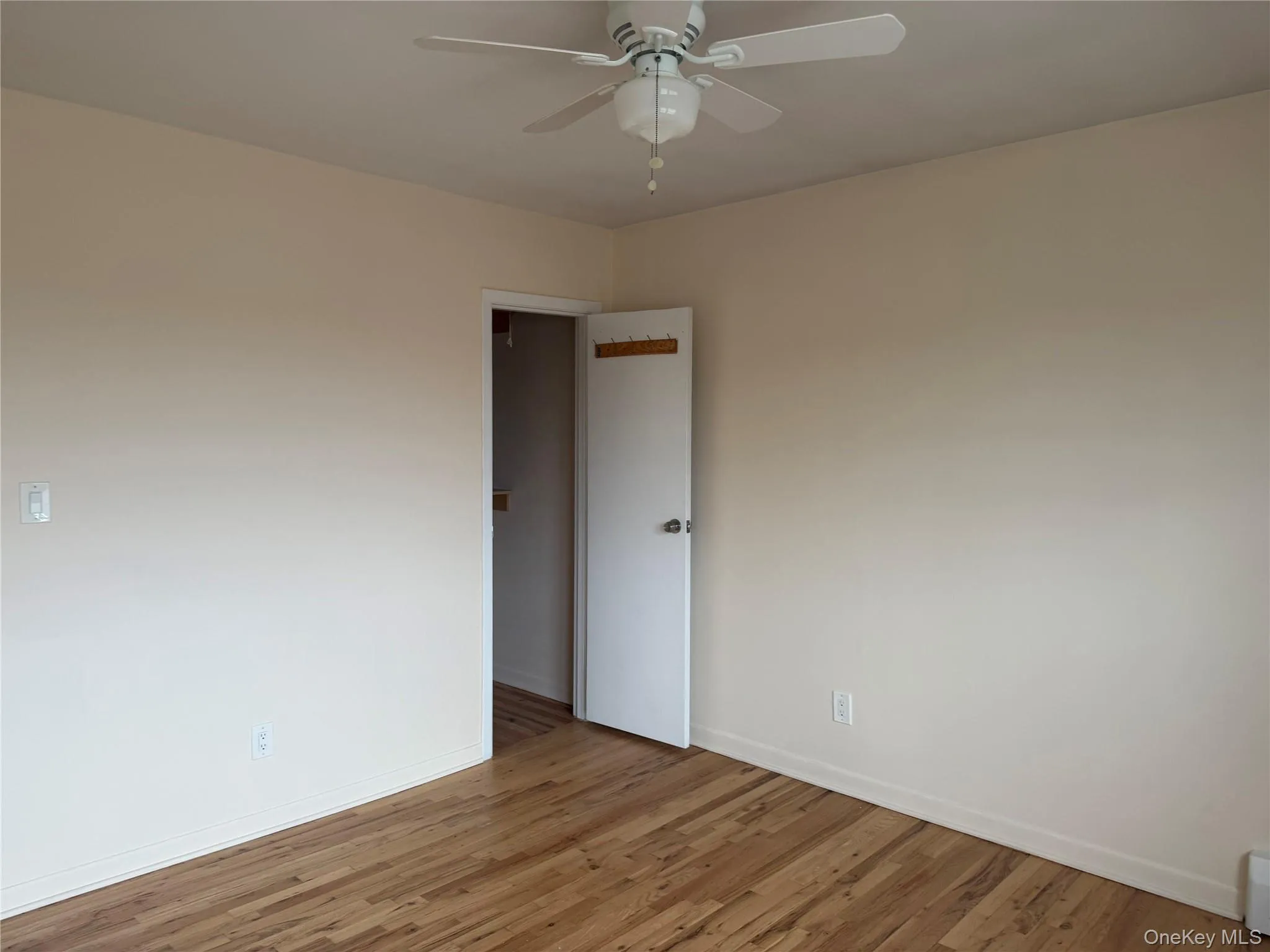 61-26 164 Street, New York, NY, 1 Bedroom Bedrooms, 3 Rooms Rooms,1 BathroomBathrooms,Residential Lease,Idx,164,0,923877 61-26 164 Street, New York, NY, 1 Bedroom Bedrooms, 3 Rooms Rooms,1 BathroomBathrooms,Residential Lease,Idx,164,0,923877