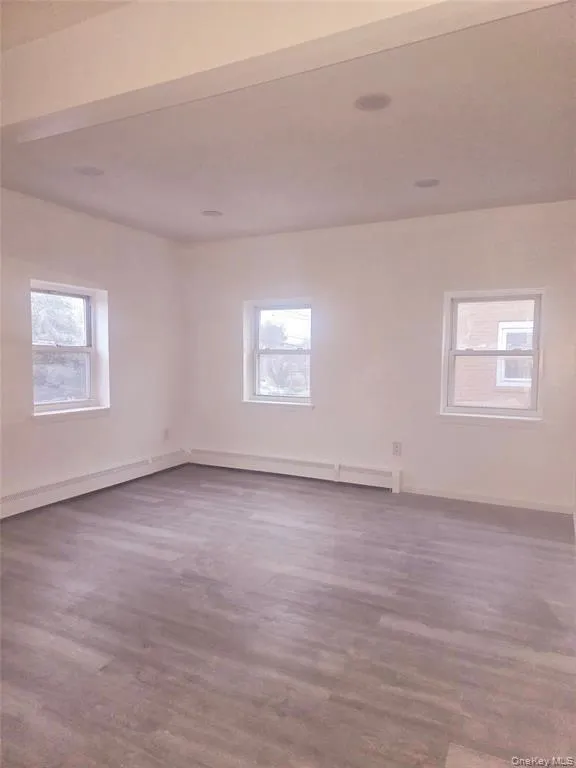 1471 Straight Path, Babylon, NY, 2 Bedroom Bedrooms, 5 Room Rooms,1 BathroomBathrooms,Residential Lease,For Rent,Straight,0,924007 1471 Straight Path, Babylon, NY, 2 Bedroom Bedrooms, 5 Room Rooms,1 BathroomBathrooms,Residential Lease,For Rent,Straight,0,924007