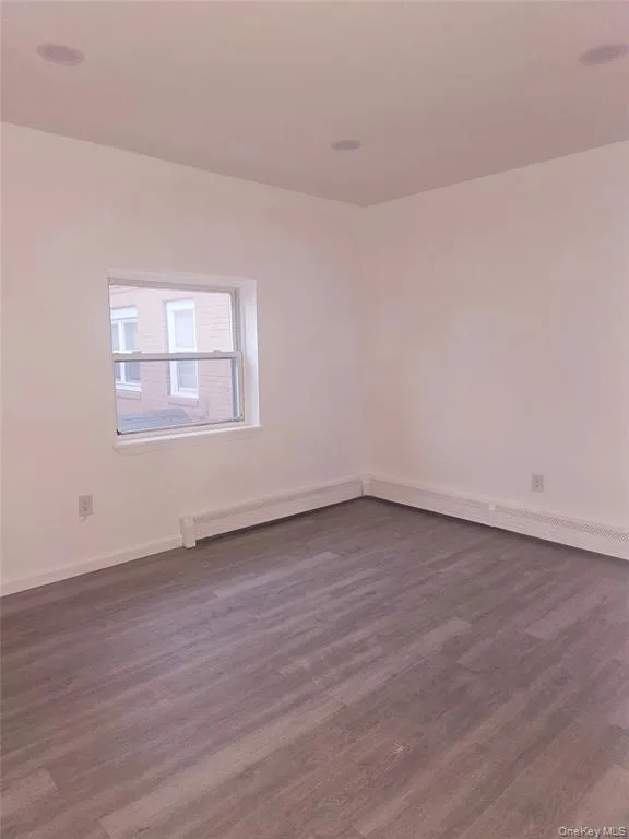 1471 Straight Path, Babylon, NY, 2 Bedroom Bedrooms, 5 Room Rooms,1 BathroomBathrooms,Residential Lease,For Rent,Straight,0,924007 1471 Straight Path, Babylon, NY, 2 Bedroom Bedrooms, 5 Room Rooms,1 BathroomBathrooms,Residential Lease,For Rent,Straight,0,924007