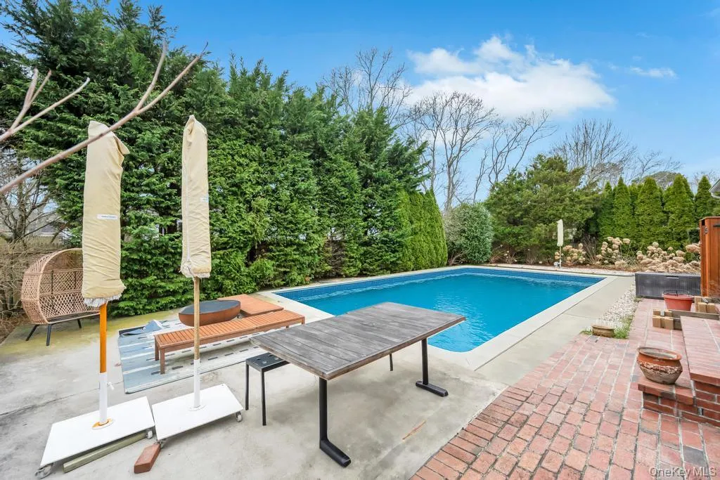 8 Lovell Road, Southampton, NY, 3 Bedrooms Bedrooms, 6 Rooms Rooms,2 BathroomsBathrooms,Residential Lease,Idx,Lovell,0,924023 8 Lovell Road, Southampton, NY, 3 Bedrooms Bedrooms, 6 Rooms Rooms,2 BathroomsBathrooms,Residential Lease,Idx,Lovell,0,924023
