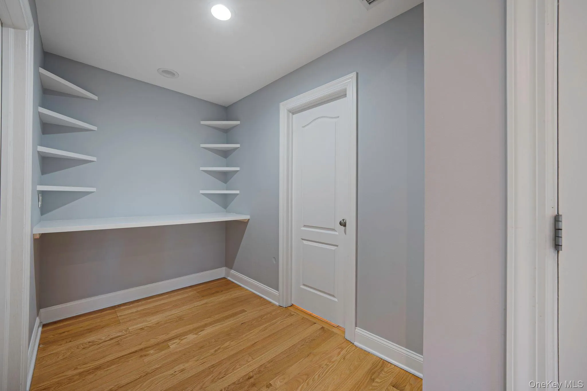 32A Vail Avenue, Southampton, NY, 4 Bedrooms Bedrooms, 17 Rooms Rooms,5 BathroomsBathrooms,Residential Lease,For Rent,Vail,0,924102 32A Vail Avenue, Southampton, NY, 4 Bedrooms Bedrooms, 17 Rooms Rooms,5 BathroomsBathrooms,Residential Lease,For Rent,Vail,0,924102