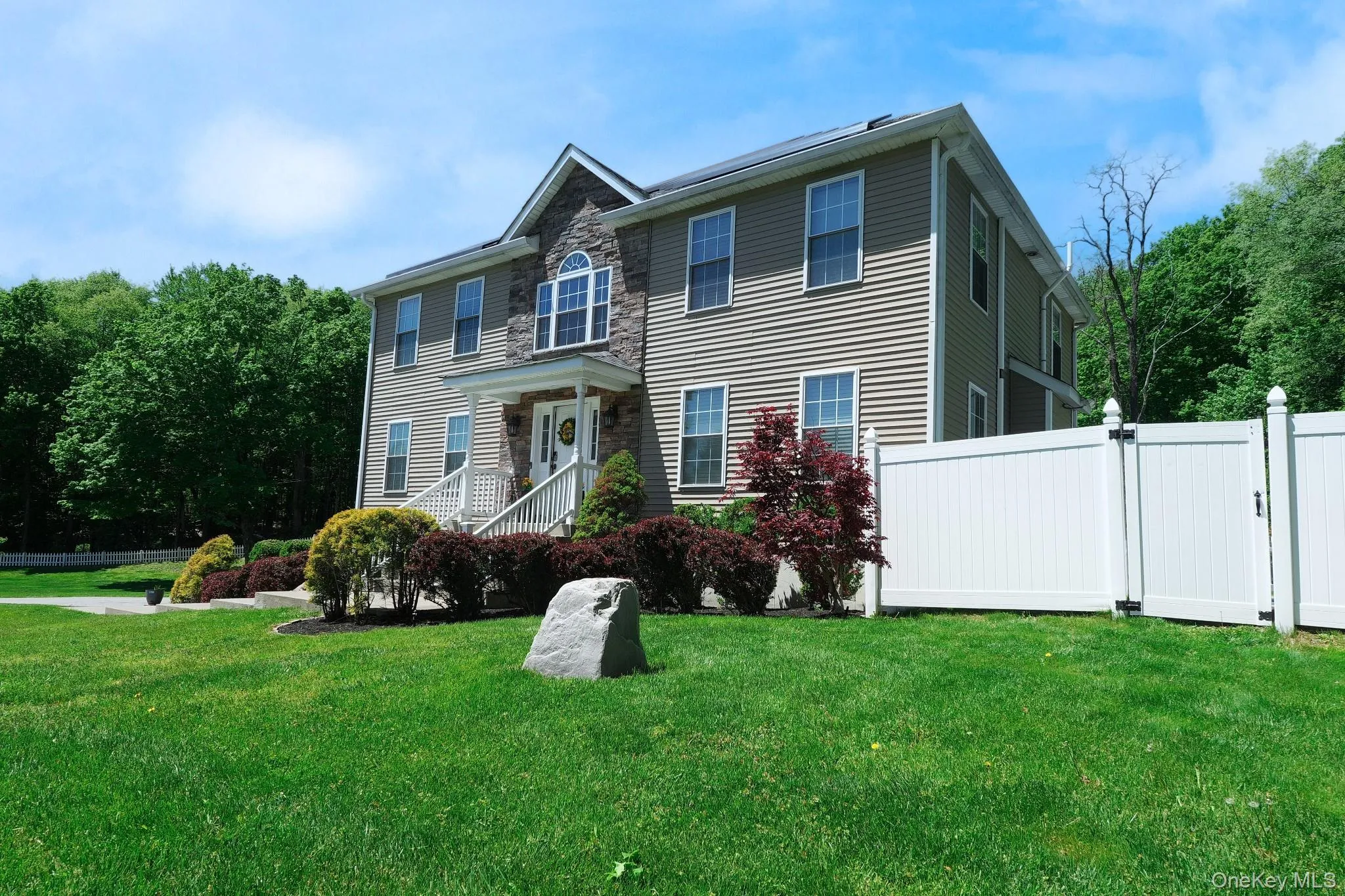 94 Robinson Lane, Wappinger, NY, 4 Bedrooms Bedrooms, 7 Rooms Rooms,2 BathroomsBathrooms,Residential,For Rent,Robinson,0,924121 94 Robinson Lane, Wappinger, NY, 4 Bedrooms Bedrooms, 7 Rooms Rooms,2 BathroomsBathrooms,Residential,For Rent,Robinson,0,924121