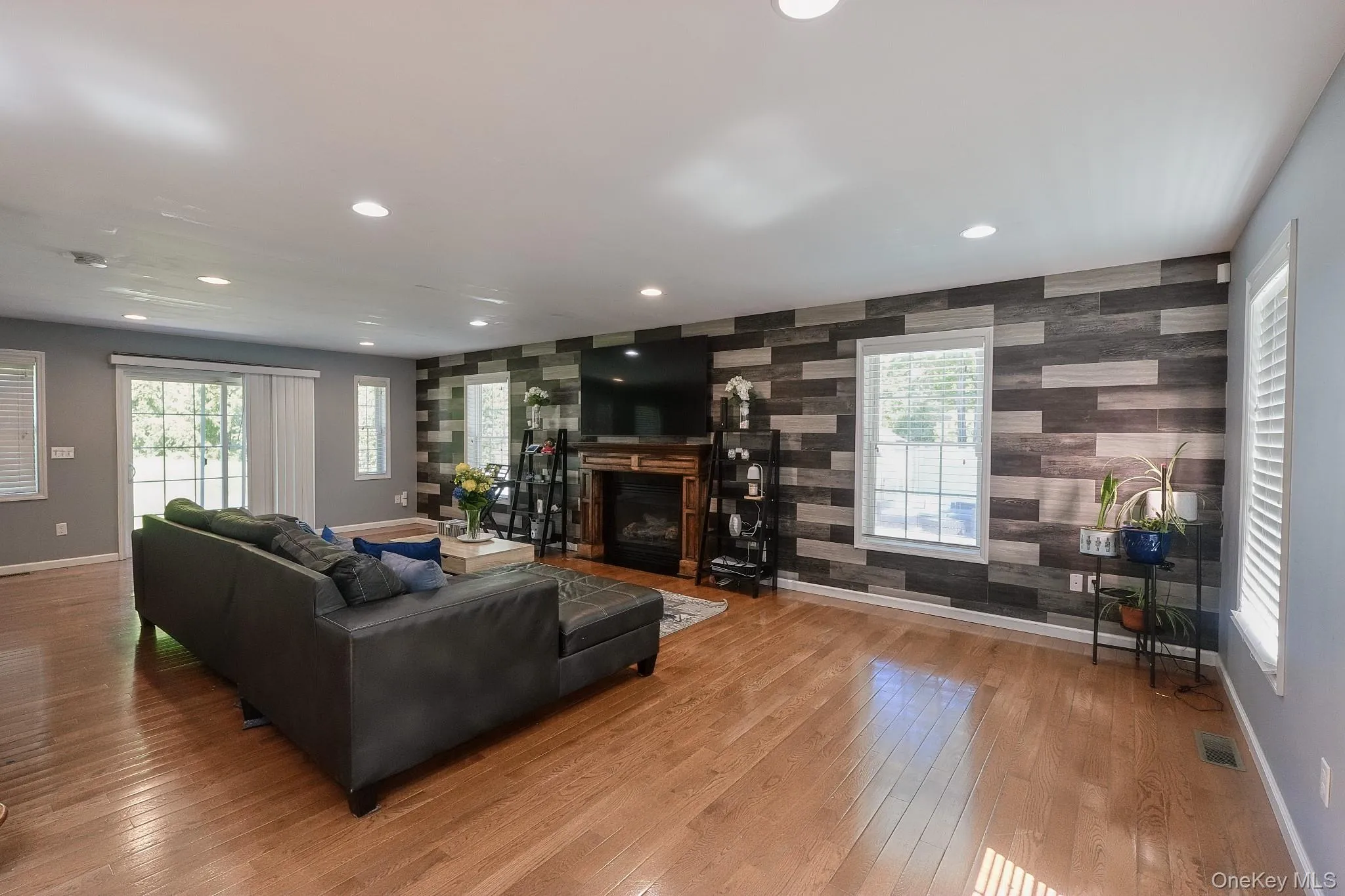 94 Robinson Lane, Wappinger, NY, 4 Bedrooms Bedrooms, 7 Rooms Rooms,2 BathroomsBathrooms,Residential,For Rent,Robinson,0,924121 94 Robinson Lane, Wappinger, NY, 4 Bedrooms Bedrooms, 7 Rooms Rooms,2 BathroomsBathrooms,Residential,For Rent,Robinson,0,924121