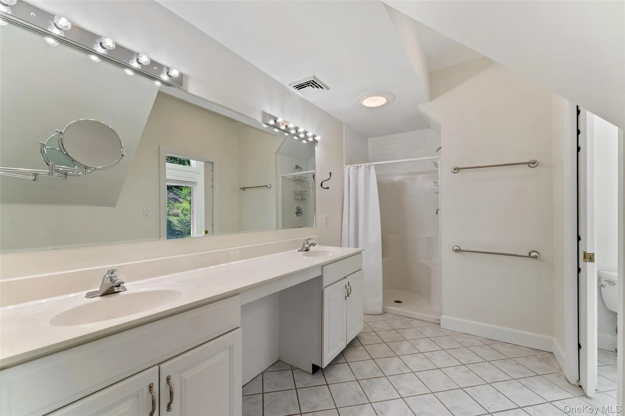 50 Franklin Street, Orangetown, NY, 4 Bedrooms Bedrooms, 9 Rooms Rooms,3 BathroomsBathrooms,Residential Lease,Idx,Franklin,0,924130 50 Franklin Street, Orangetown, NY, 4 Bedrooms Bedrooms, 9 Rooms Rooms,3 BathroomsBathrooms,Residential Lease,Idx,Franklin,0,924130