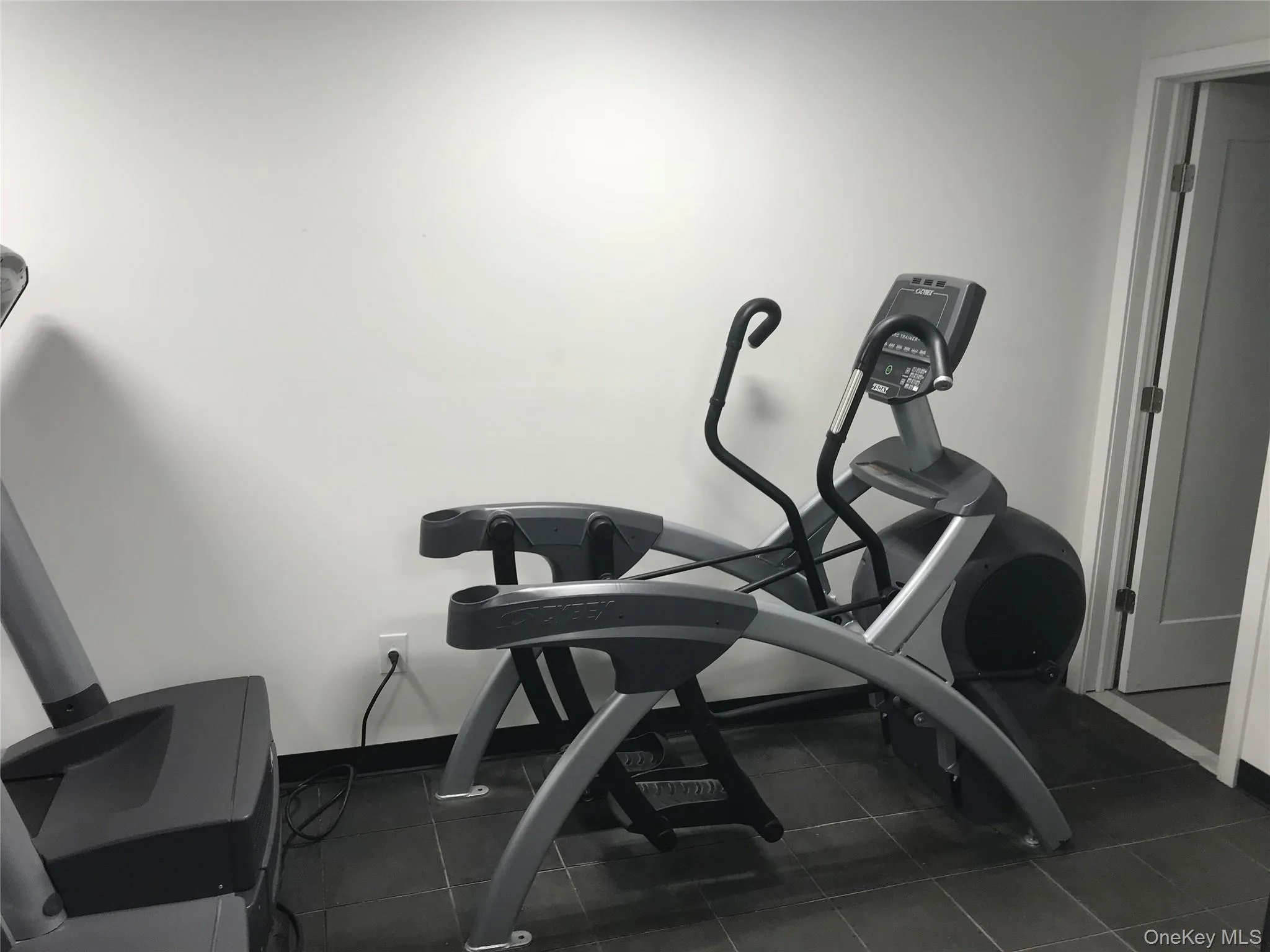 215 Broadway, Long Beach, NY, 1 Bedroom Bedrooms, 3 Rooms Rooms,1 BathroomBathrooms,Residential Lease,Idx,Broadway,0,924151 215 Broadway, Long Beach, NY, 1 Bedroom Bedrooms, 3 Rooms Rooms,1 BathroomBathrooms,Residential Lease,Idx,Broadway,0,924151