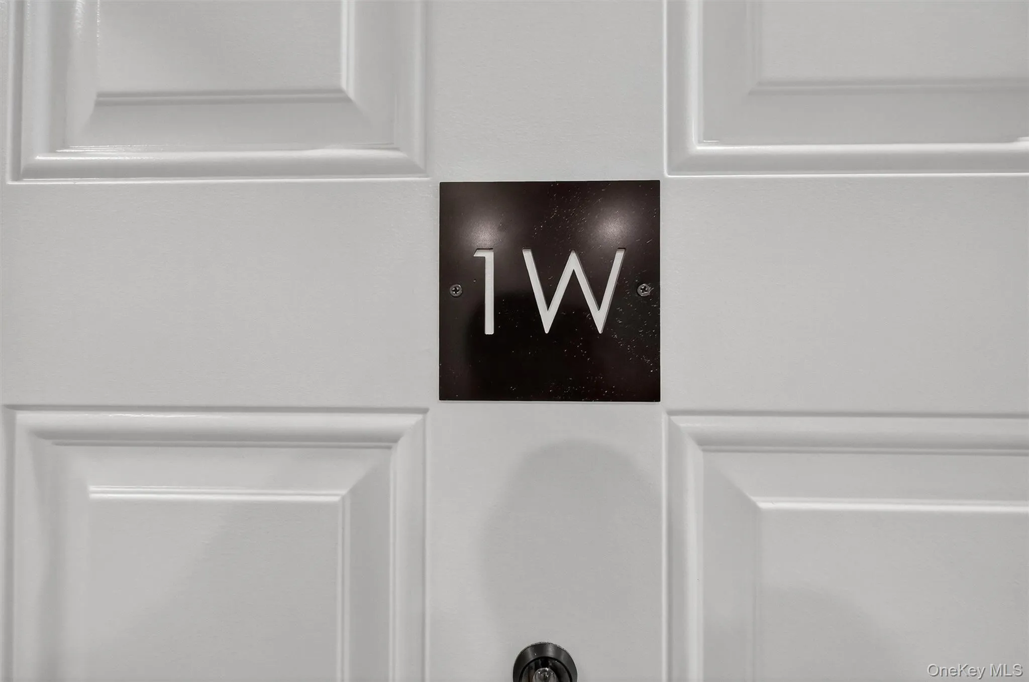 Door to apt Door to apt