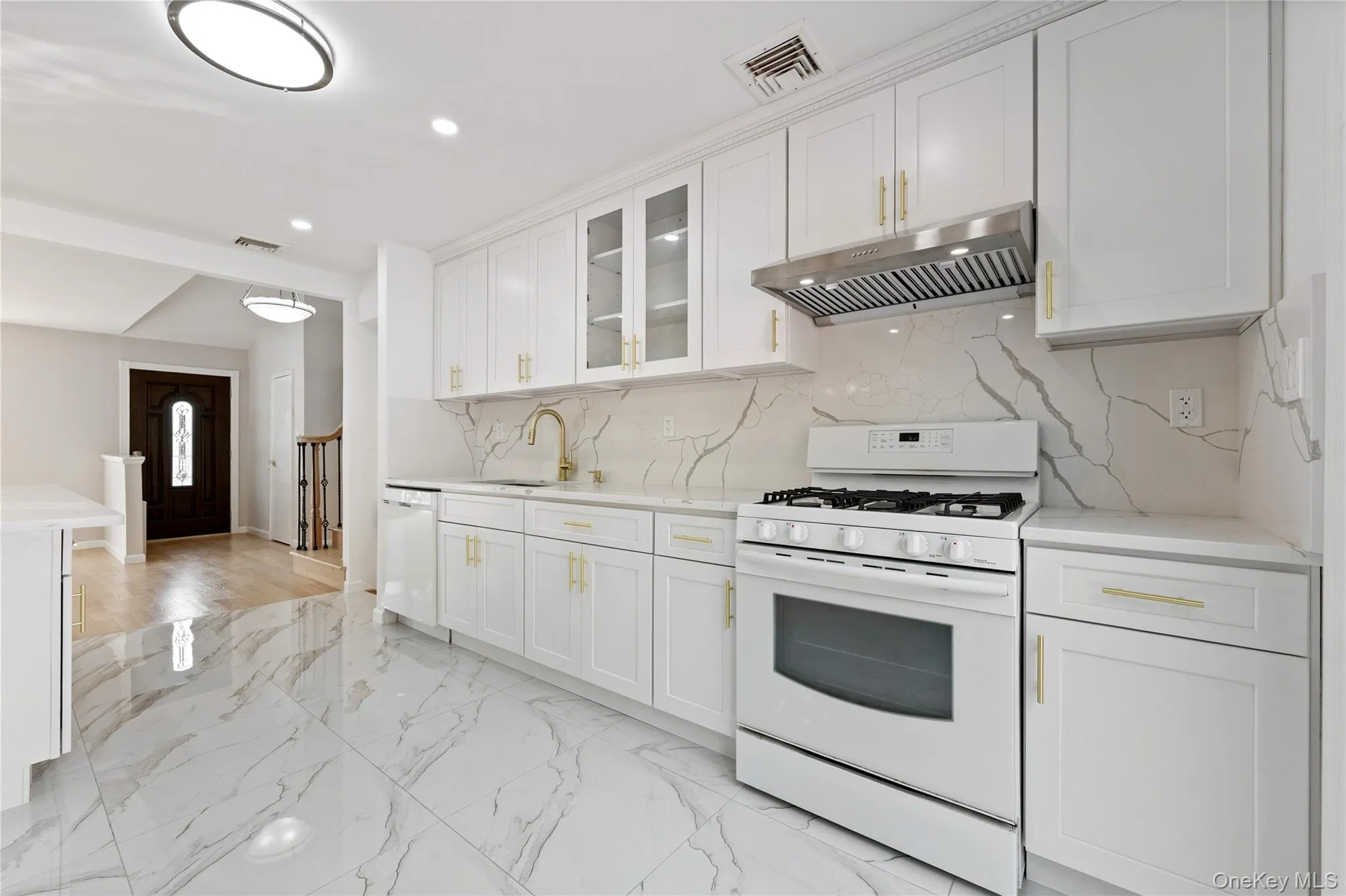 9 Bart Court, Oyster Bay, NY, 3 Bedrooms Bedrooms, 7 Rooms Rooms,2 BathroomsBathrooms,Residential Lease,Idx,Bart,0,924209 9 Bart Court, Oyster Bay, NY, 3 Bedrooms Bedrooms, 7 Rooms Rooms,2 BathroomsBathrooms,Residential Lease,Idx,Bart,0,924209