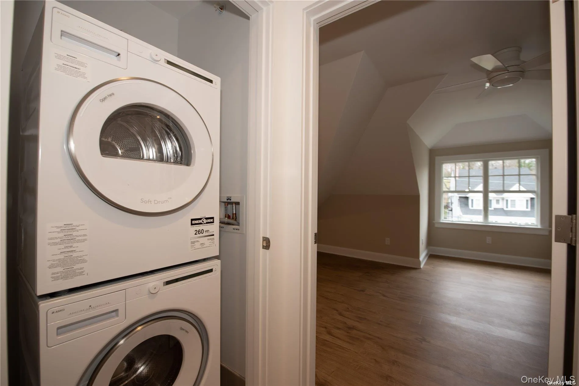 444 New York Avenue, Huntington, NY, 1 Bedroom Bedrooms, 3 Rooms Rooms,1 BathroomBathrooms,Residential Lease,Idx,New York,0,924452 444 New York Avenue, Huntington, NY, 1 Bedroom Bedrooms, 3 Rooms Rooms,1 BathroomBathrooms,Residential Lease,Idx,New York,0,924452