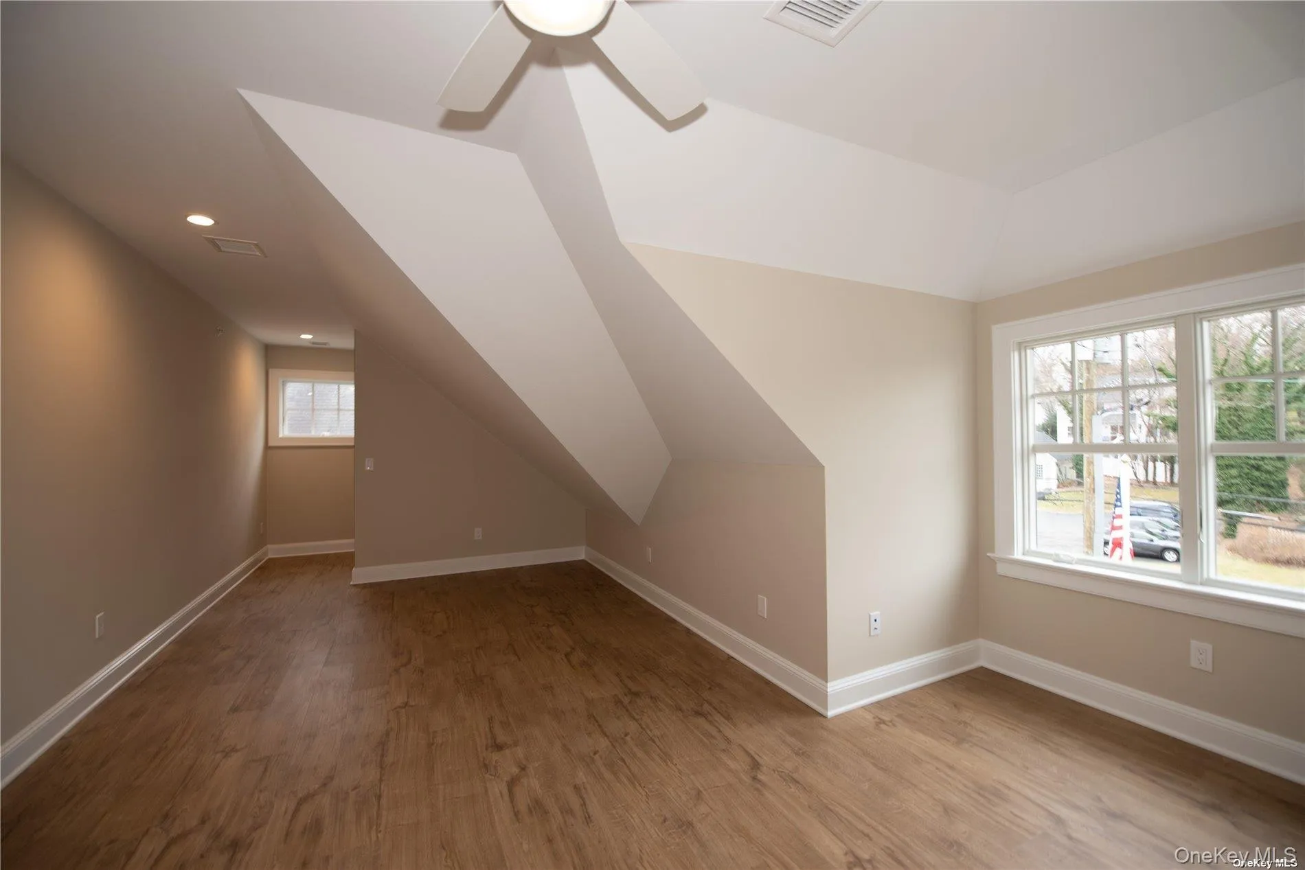 444 New York Avenue, Huntington, NY, 1 Bedroom Bedrooms, 3 Rooms Rooms,1 BathroomBathrooms,Residential Lease,Idx,New York,0,924452 444 New York Avenue, Huntington, NY, 1 Bedroom Bedrooms, 3 Rooms Rooms,1 BathroomBathrooms,Residential Lease,Idx,New York,0,924452