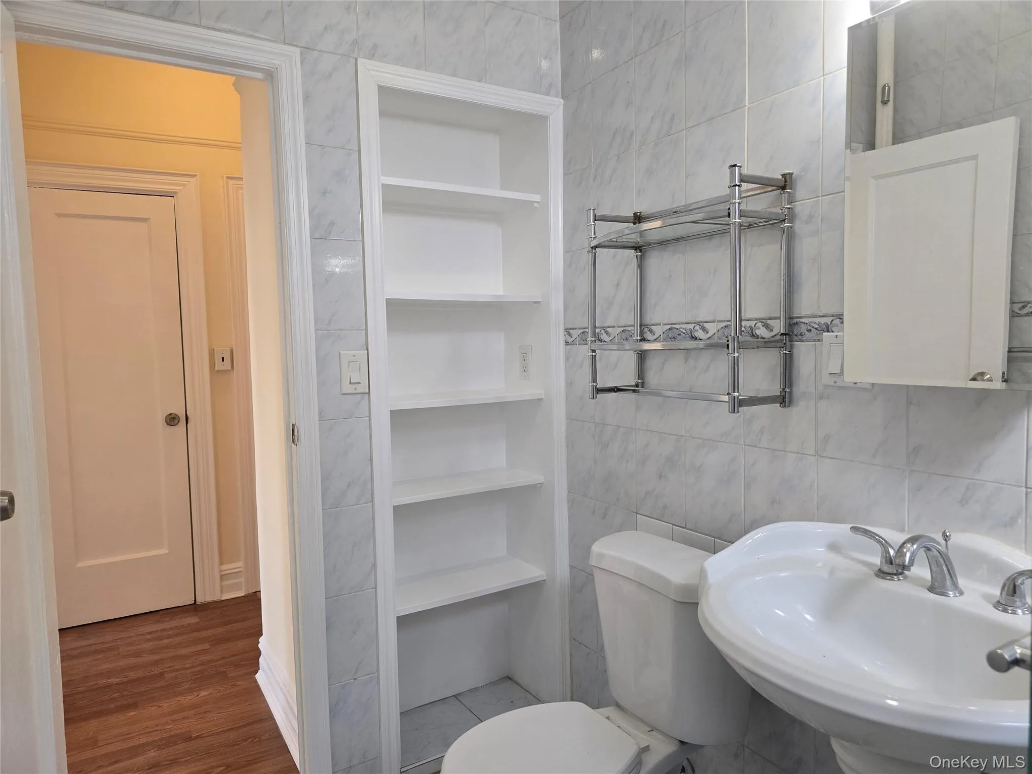 78-10 32nd Avenue, New York, NY, 1 Bedroom Bedrooms, 3 Rooms Rooms,1 BathroomBathrooms,Residential Lease,Idx,32nd,0,924458 78-10 32nd Avenue, New York, NY, 1 Bedroom Bedrooms, 3 Rooms Rooms,1 BathroomBathrooms,Residential Lease,Idx,32nd,0,924458