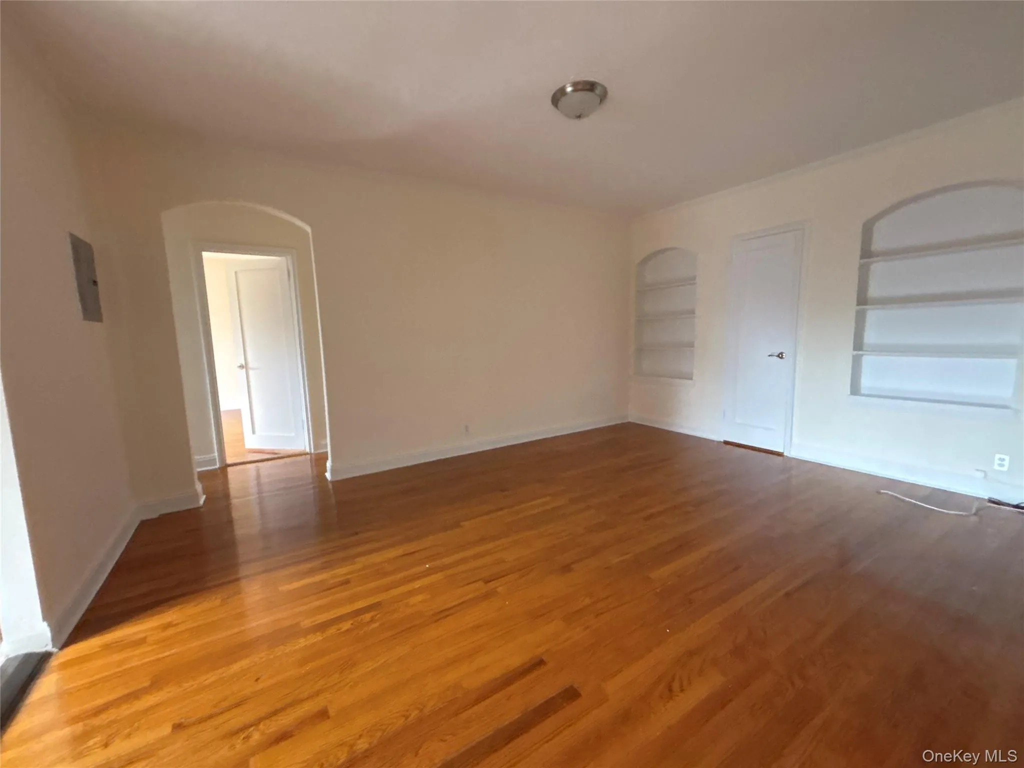 160 Middle Neck Road, North Hempstead, NY, 2 Bedrooms Bedrooms, 5 Rooms Rooms,2 BathroomsBathrooms,Residential Lease,Idx,Middle Neck,0,924534 160 Middle Neck Road, North Hempstead, NY, 2 Bedrooms Bedrooms, 5 Rooms Rooms,2 BathroomsBathrooms,Residential Lease,Idx,Middle Neck,0,924534