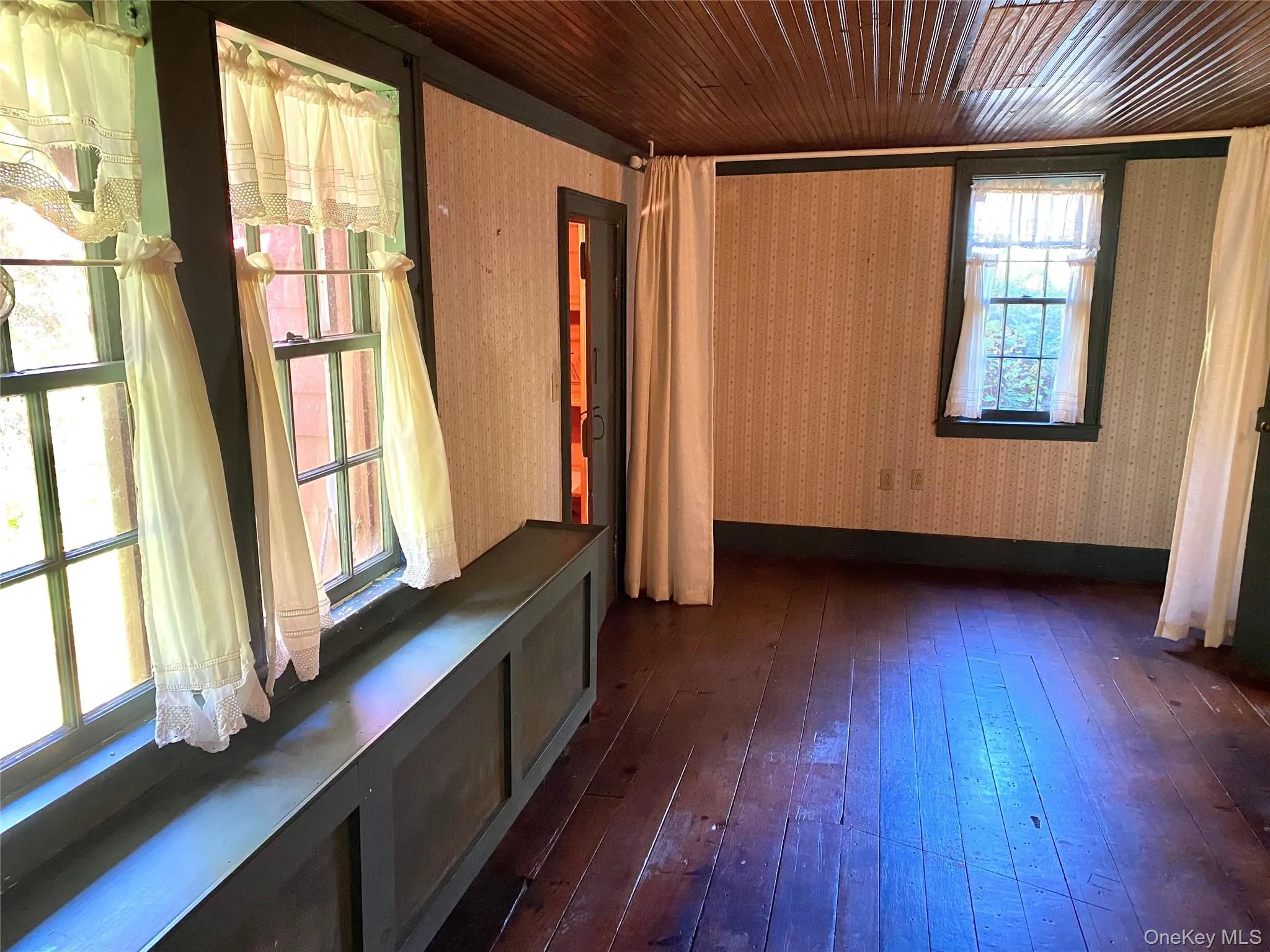 8 Pennsylvania Avenue, Mamakating, NY, 4 Bedrooms Bedrooms, 10 Rooms Rooms,1 BathroomBathrooms,Residential Lease,Idx,Pennsylvania,0,924620 8 Pennsylvania Avenue, Mamakating, NY, 4 Bedrooms Bedrooms, 10 Rooms Rooms,1 BathroomBathrooms,Residential Lease,Idx,Pennsylvania,0,924620