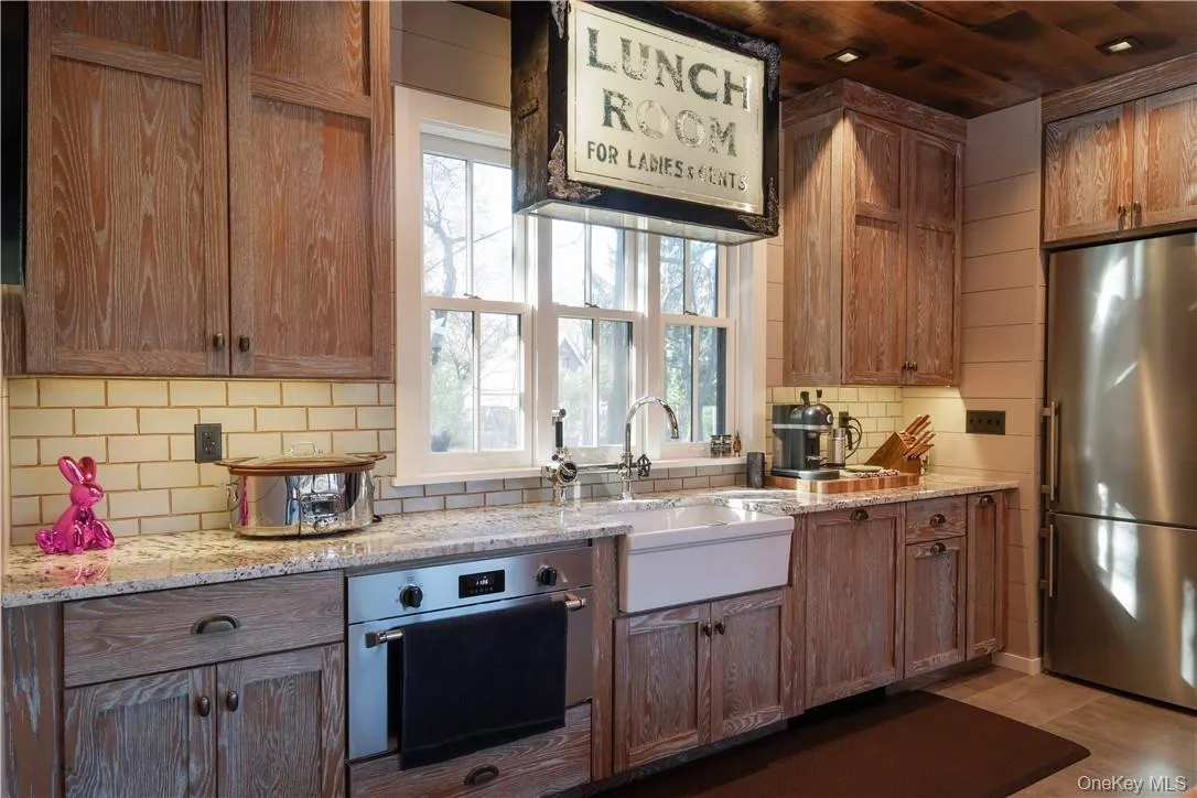 325 Ferdon Avenue, Orangetown, NY, 1 Bedroom Bedrooms, 2 Rooms Rooms,1 BathroomBathrooms,Residential Lease,Idx,Ferdon,0,924700 325 Ferdon Avenue, Orangetown, NY, 1 Bedroom Bedrooms, 2 Rooms Rooms,1 BathroomBathrooms,Residential Lease,Idx,Ferdon,0,924700