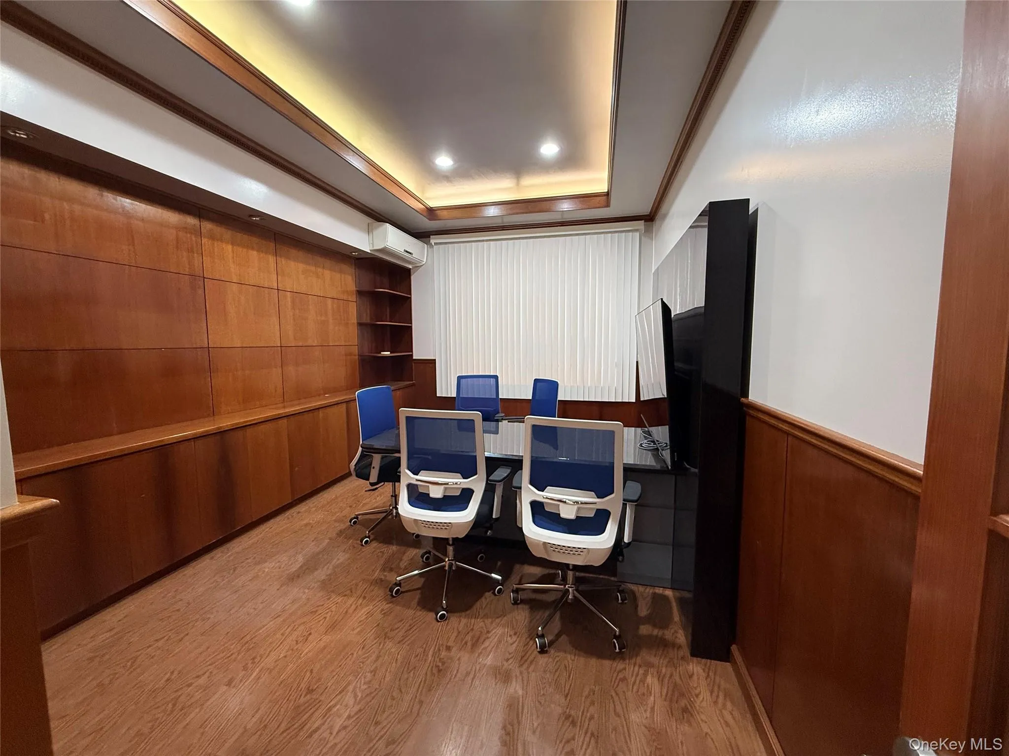 4122 Fuller Place, New York, NY, ,Commercial Lease,Idx,Fuller,0,924752 4122 Fuller Place, New York, NY, ,Commercial Lease,Idx,Fuller,0,924752