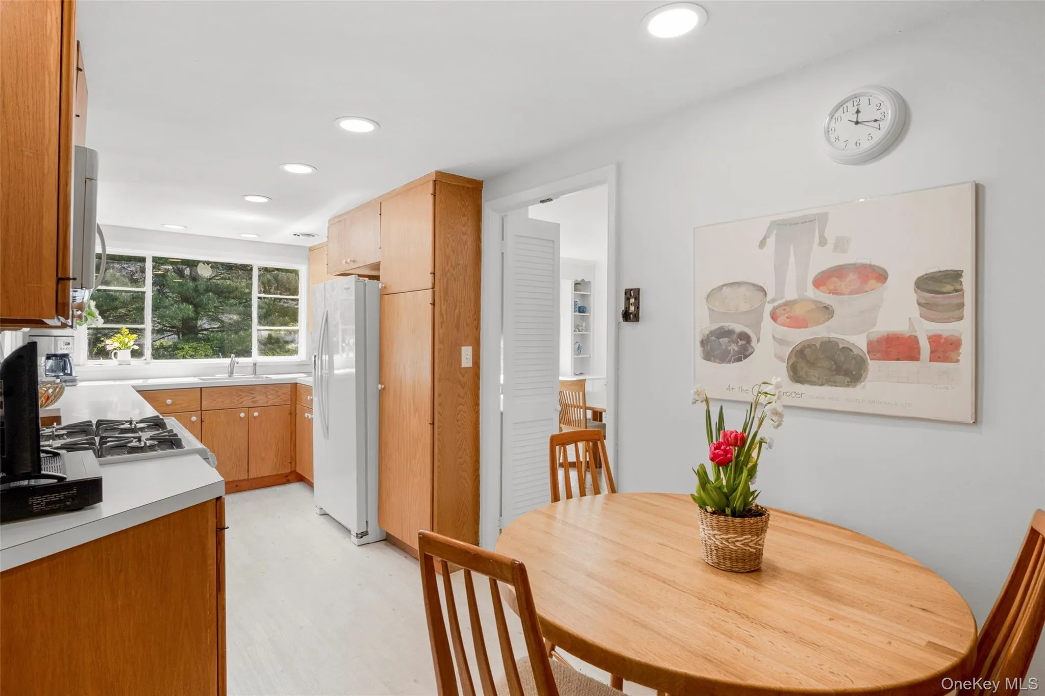 89 Edgewood Avenue, Mamaroneck, NY, 4 Bedrooms Bedrooms, 7 Rooms Rooms,3 BathroomsBathrooms,Residential,For Rent,Edgewood,0,924755 89 Edgewood Avenue, Mamaroneck, NY, 4 Bedrooms Bedrooms, 7 Rooms Rooms,3 BathroomsBathrooms,Residential,For Rent,Edgewood,0,924755