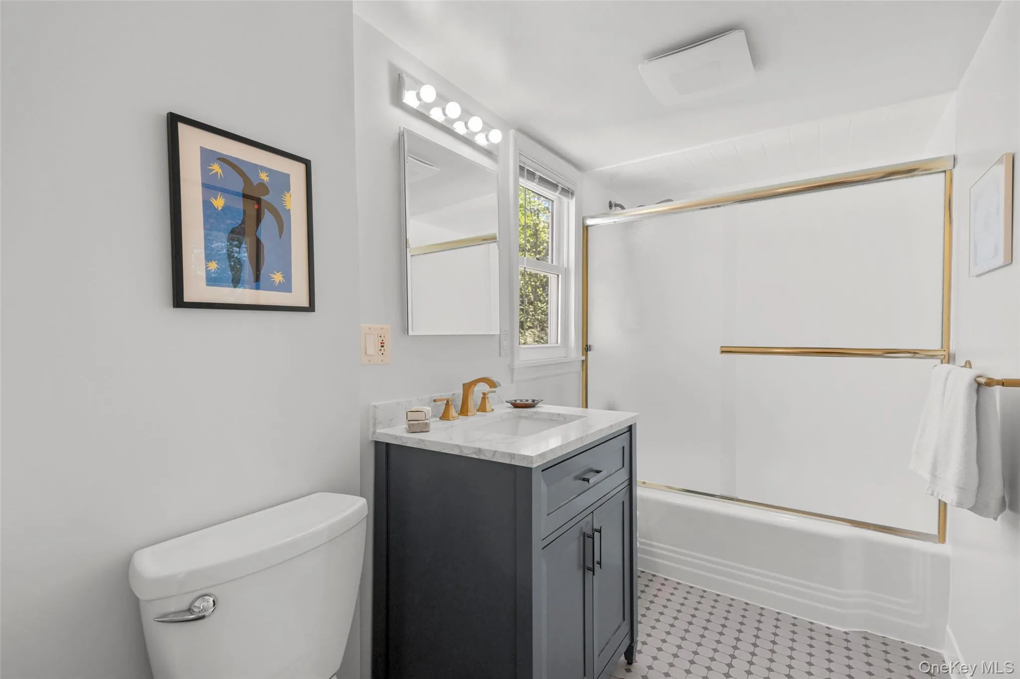 89 Edgewood Avenue, Mamaroneck, NY, 4 Bedrooms Bedrooms, 7 Rooms Rooms,3 BathroomsBathrooms,Residential,For Rent,Edgewood,0,924755 89 Edgewood Avenue, Mamaroneck, NY, 4 Bedrooms Bedrooms, 7 Rooms Rooms,3 BathroomsBathrooms,Residential,For Rent,Edgewood,0,924755