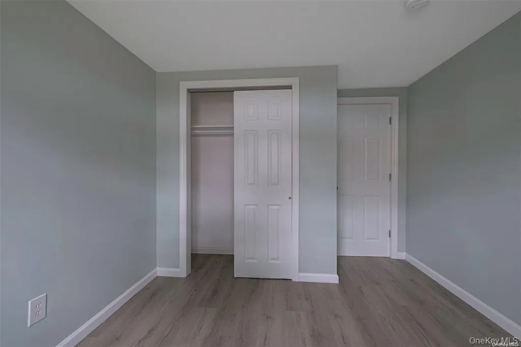 Bedroom W/ Double Closet Bedroom W/ Double Closet