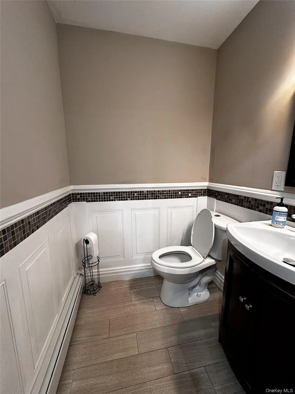 20 Seaside Drive, Brookhaven, NY, 3 Bedrooms Bedrooms, 8 Rooms Rooms,3 BathroomsBathrooms,Residential Lease,Idx,Seaside,0,924820 20 Seaside Drive, Brookhaven, NY, 3 Bedrooms Bedrooms, 8 Rooms Rooms,3 BathroomsBathrooms,Residential Lease,Idx,Seaside,0,924820