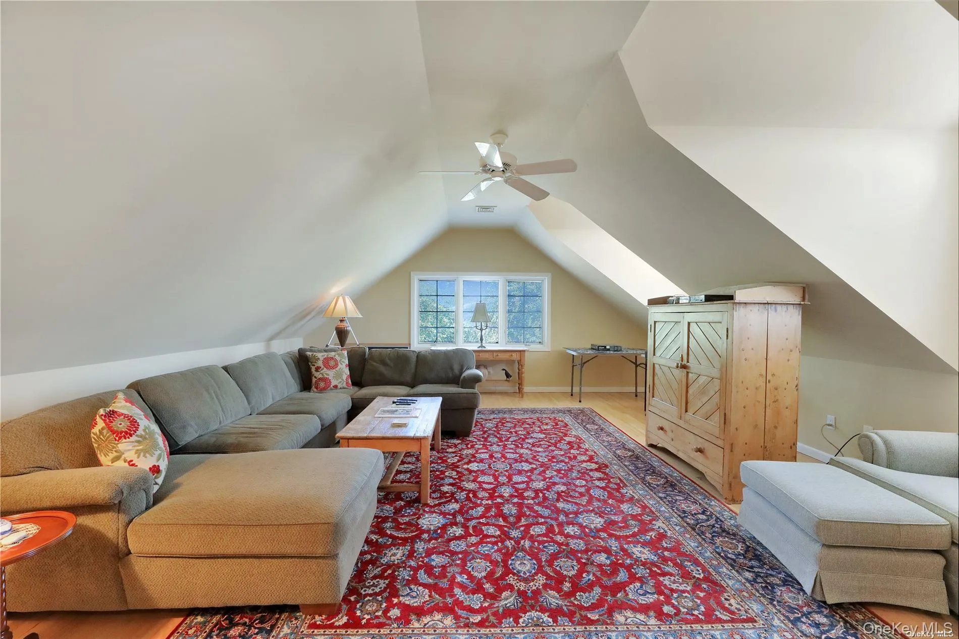 Bonus/Spare Room Bonus/Spare Room