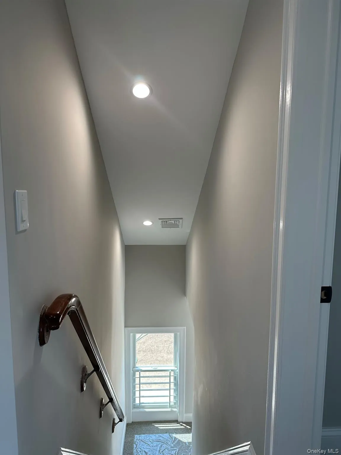 39 Fairfield Avenue, North Hempstead, NY, 2 Bedrooms Bedrooms, 4 Rooms Rooms,1 BathroomBathrooms,Residential Lease,Idx,Fairfield,0,924855 39 Fairfield Avenue, North Hempstead, NY, 2 Bedrooms Bedrooms, 4 Rooms Rooms,1 BathroomBathrooms,Residential Lease,Idx,Fairfield,0,924855