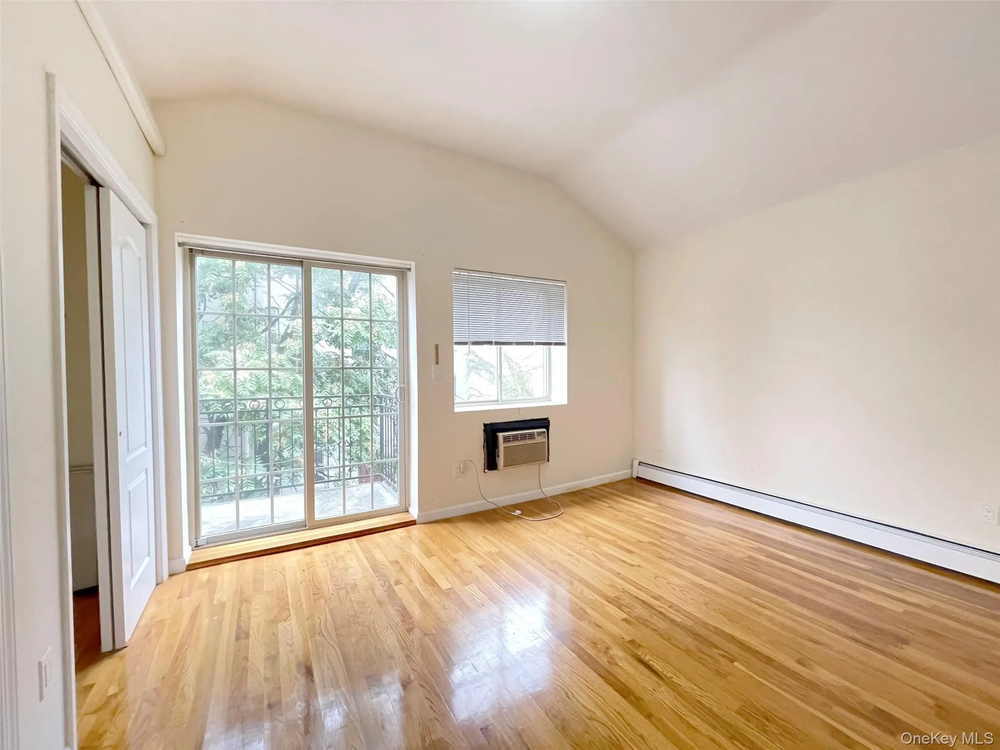 10-03 36th Avenue, New York, NY, 3 Bedrooms Bedrooms, 6 Rooms Rooms,1 BathroomBathrooms,Residential Lease,Idx,36th,0,924871 10-03 36th Avenue, New York, NY, 3 Bedrooms Bedrooms, 6 Rooms Rooms,1 BathroomBathrooms,Residential Lease,Idx,36th,0,924871