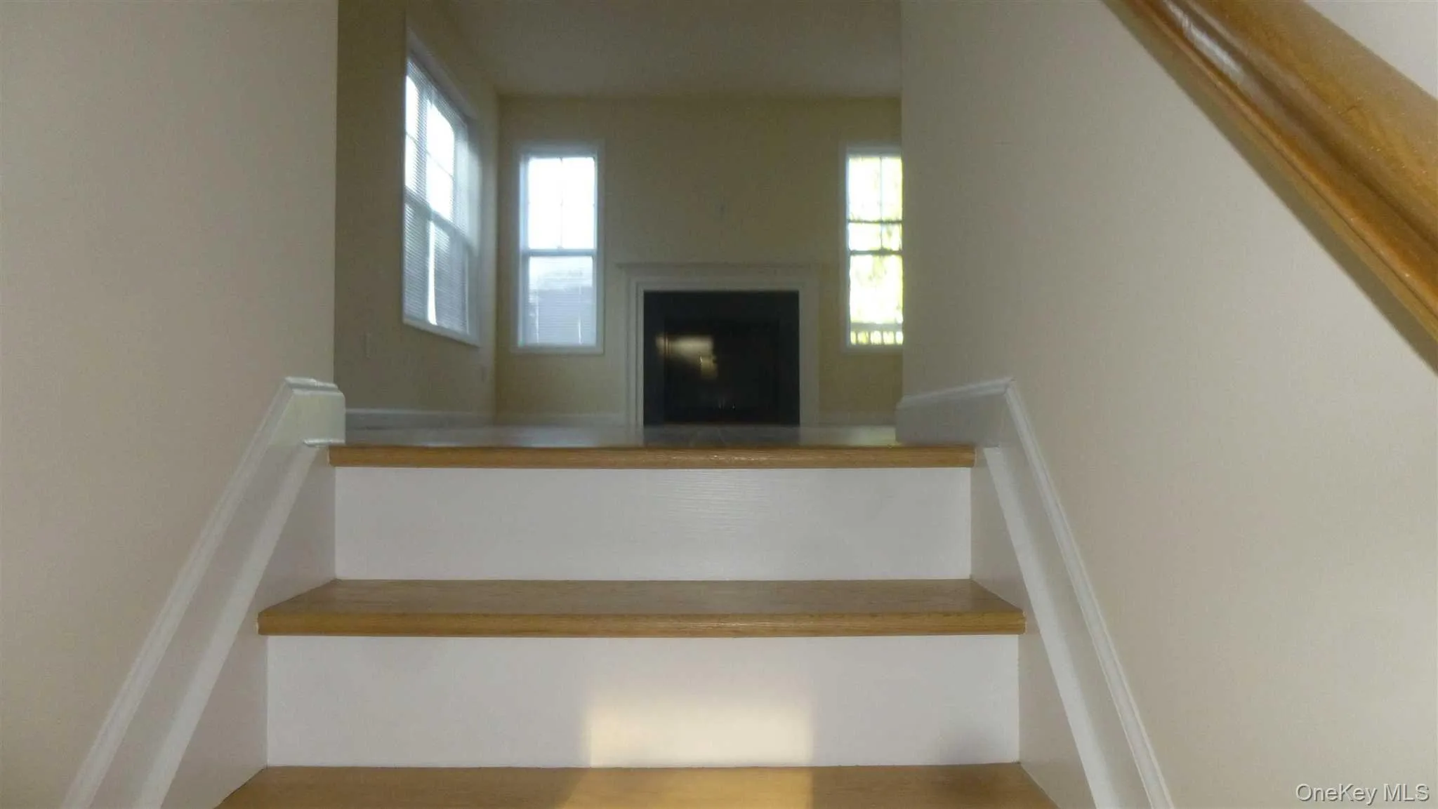 48 BERRY Lane, Wappinger, NY, 2 Bedrooms Bedrooms, 7 Rooms Rooms,2 BathroomsBathrooms,Residential Lease,Idx,BERRY,0,924941 48 BERRY Lane, Wappinger, NY, 2 Bedrooms Bedrooms, 7 Rooms Rooms,2 BathroomsBathrooms,Residential Lease,Idx,BERRY,0,924941
