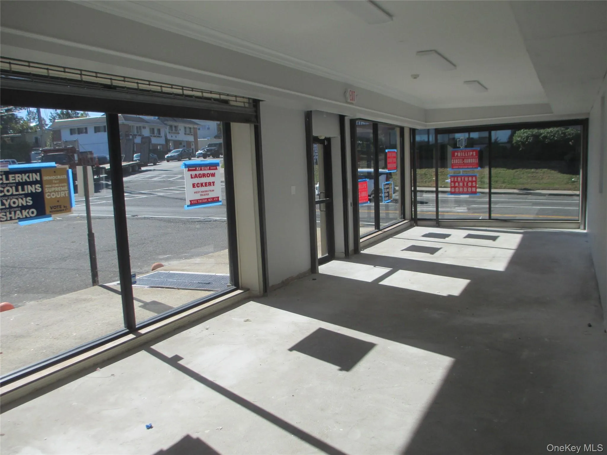 View of common area View of common area