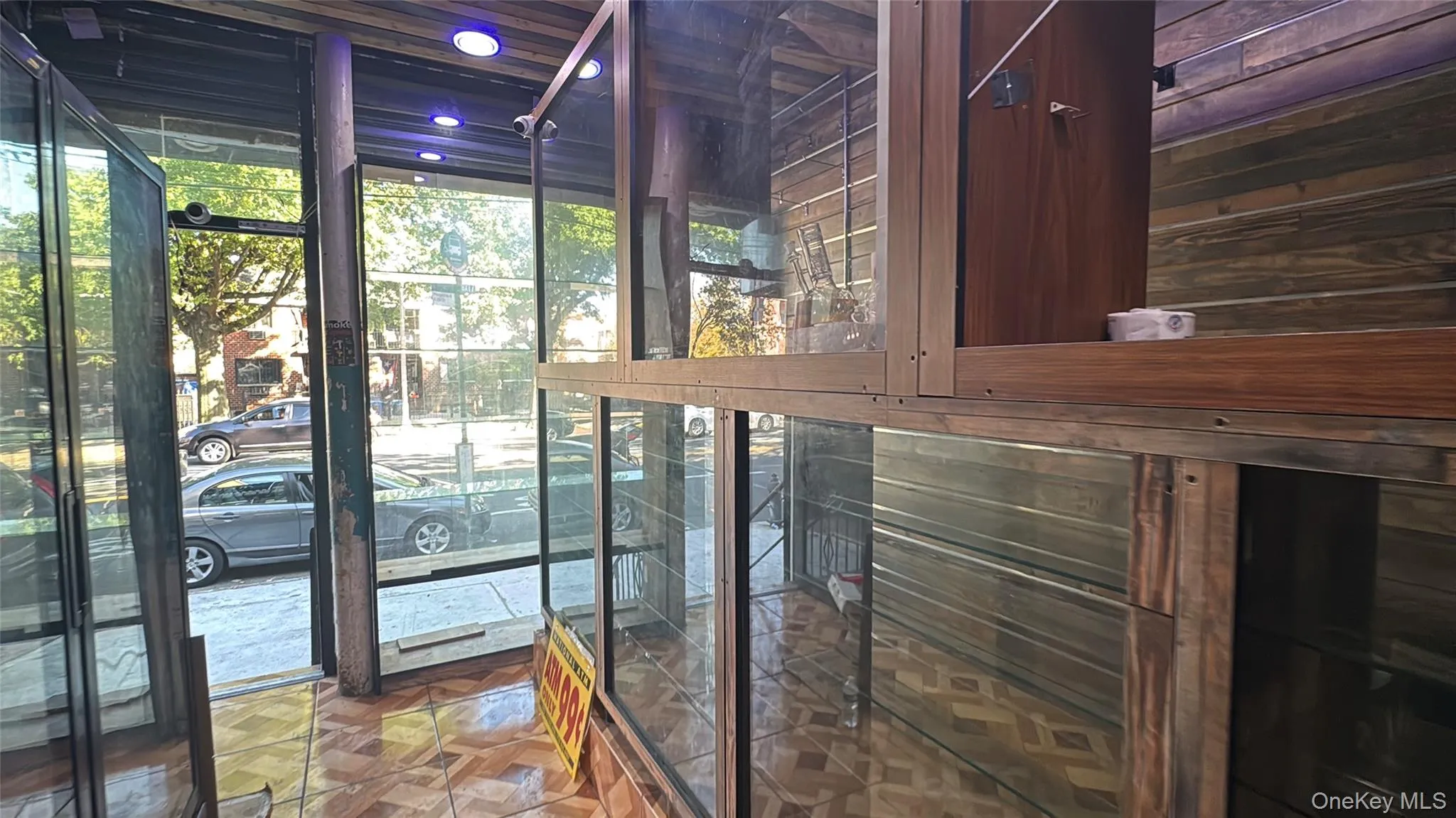 Detailed view Detailed view