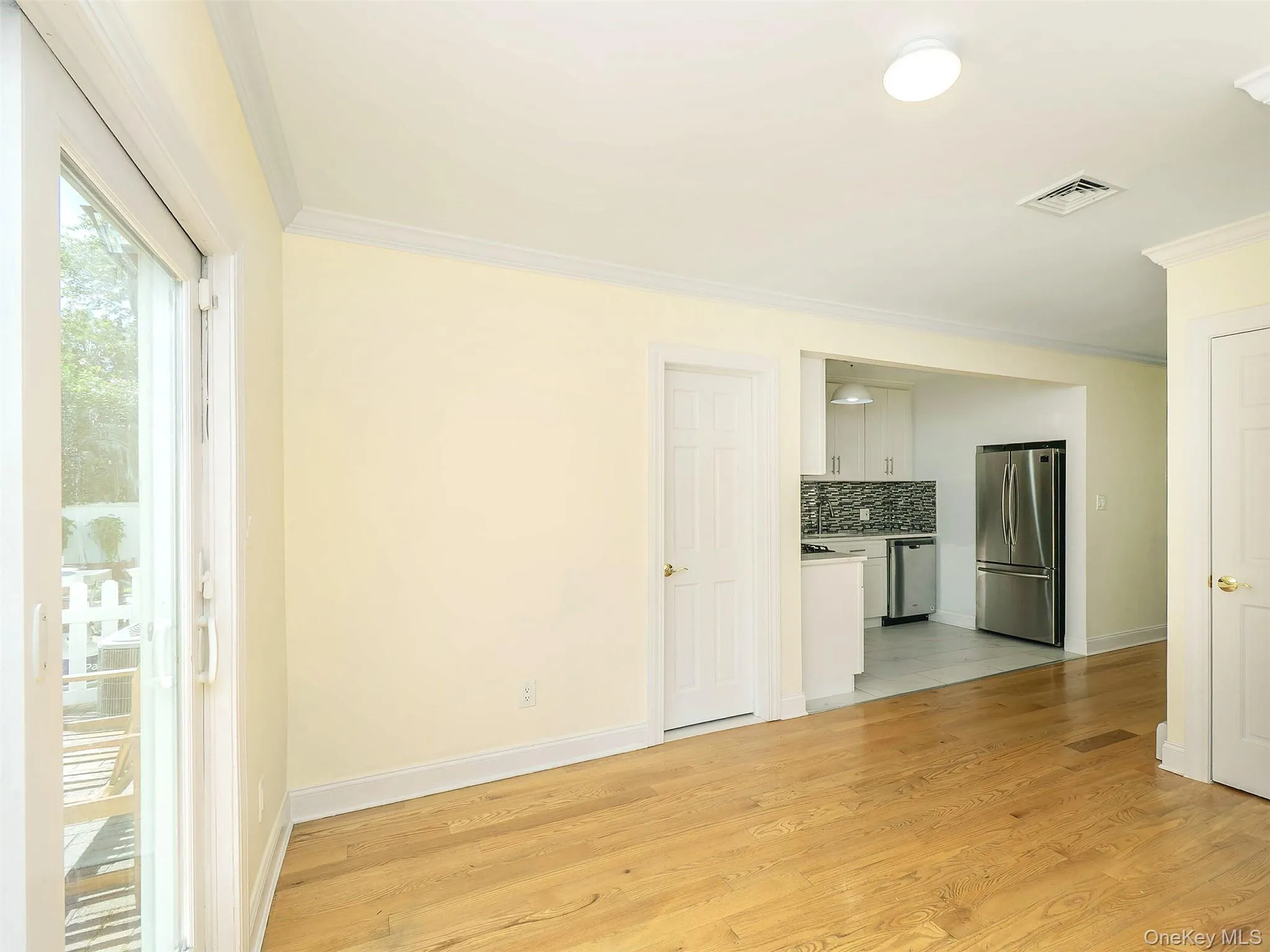 30B Edgewood Road, North Hempstead, NY, 3 Bedrooms Bedrooms, 6 Rooms Rooms,2 BathroomsBathrooms,Residential Lease,Idx,Edgewood,0,925109 30B Edgewood Road, North Hempstead, NY, 3 Bedrooms Bedrooms, 6 Rooms Rooms,2 BathroomsBathrooms,Residential Lease,Idx,Edgewood,0,925109