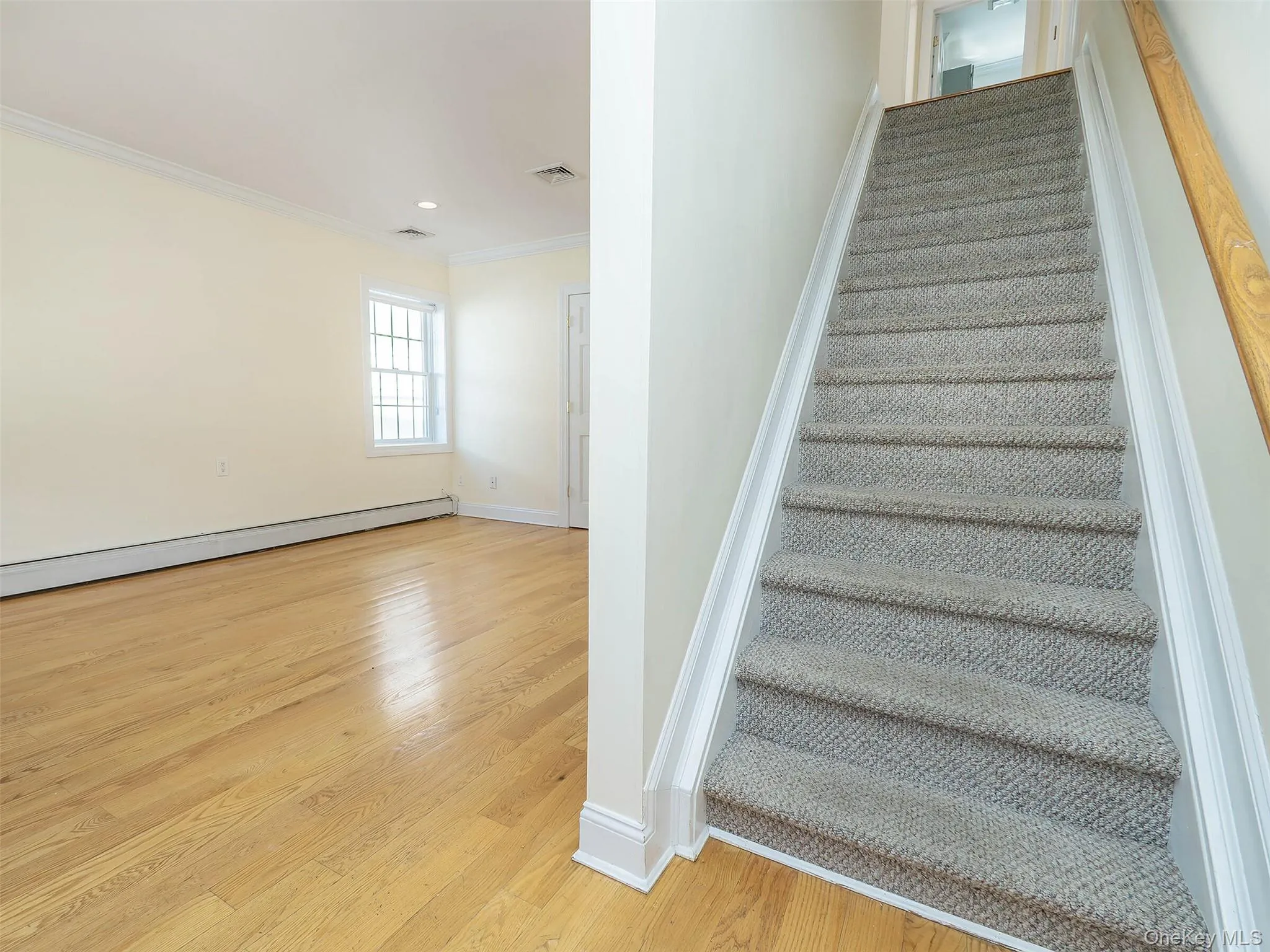 30B Edgewood Road, North Hempstead, NY, 3 Bedrooms Bedrooms, 6 Rooms Rooms,2 BathroomsBathrooms,Residential Lease,Idx,Edgewood,0,925109 30B Edgewood Road, North Hempstead, NY, 3 Bedrooms Bedrooms, 6 Rooms Rooms,2 BathroomsBathrooms,Residential Lease,Idx,Edgewood,0,925109