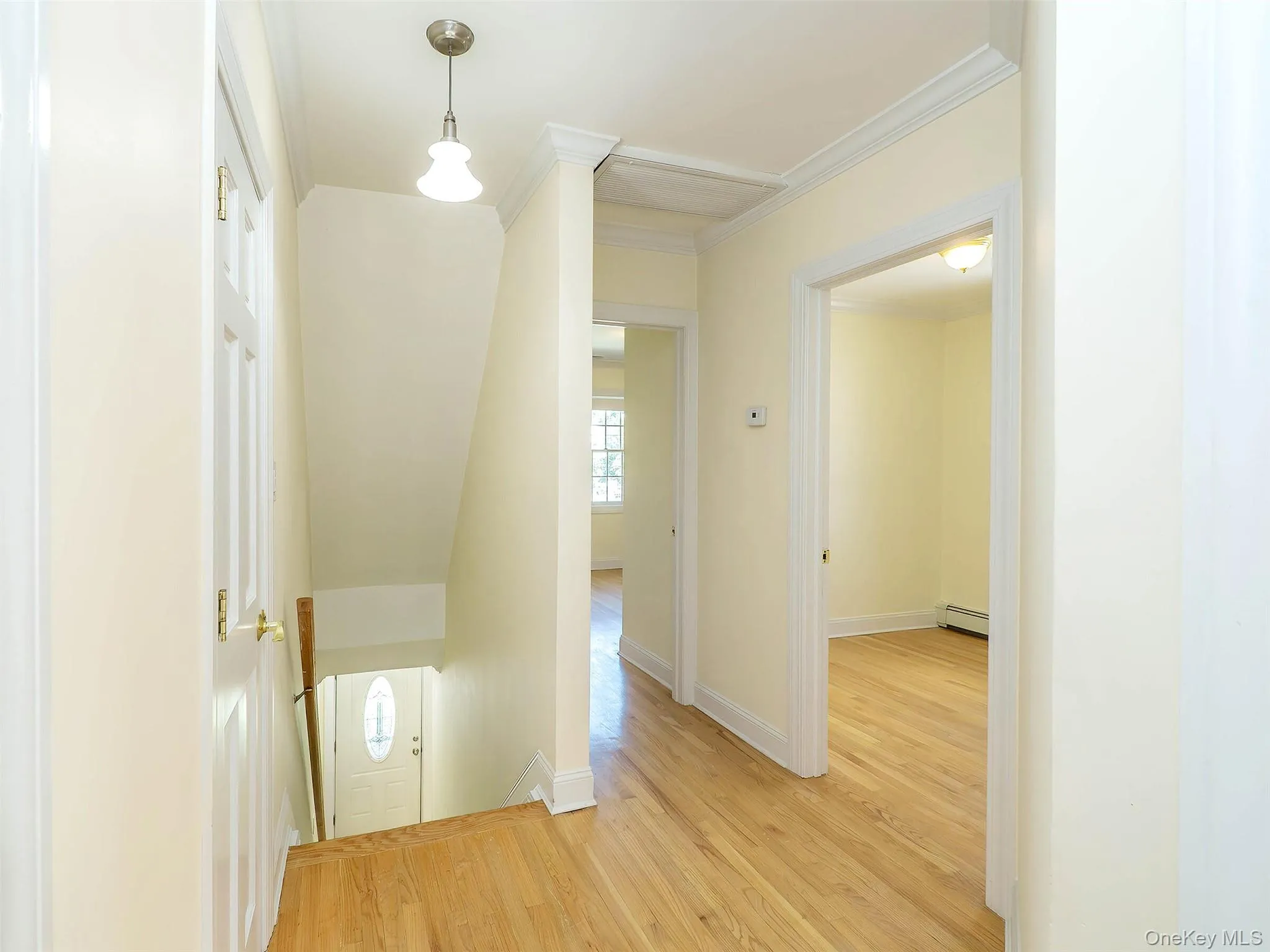 30B Edgewood Road, North Hempstead, NY, 3 Bedrooms Bedrooms, 6 Rooms Rooms,2 BathroomsBathrooms,Residential Lease,Idx,Edgewood,0,925109 30B Edgewood Road, North Hempstead, NY, 3 Bedrooms Bedrooms, 6 Rooms Rooms,2 BathroomsBathrooms,Residential Lease,Idx,Edgewood,0,925109