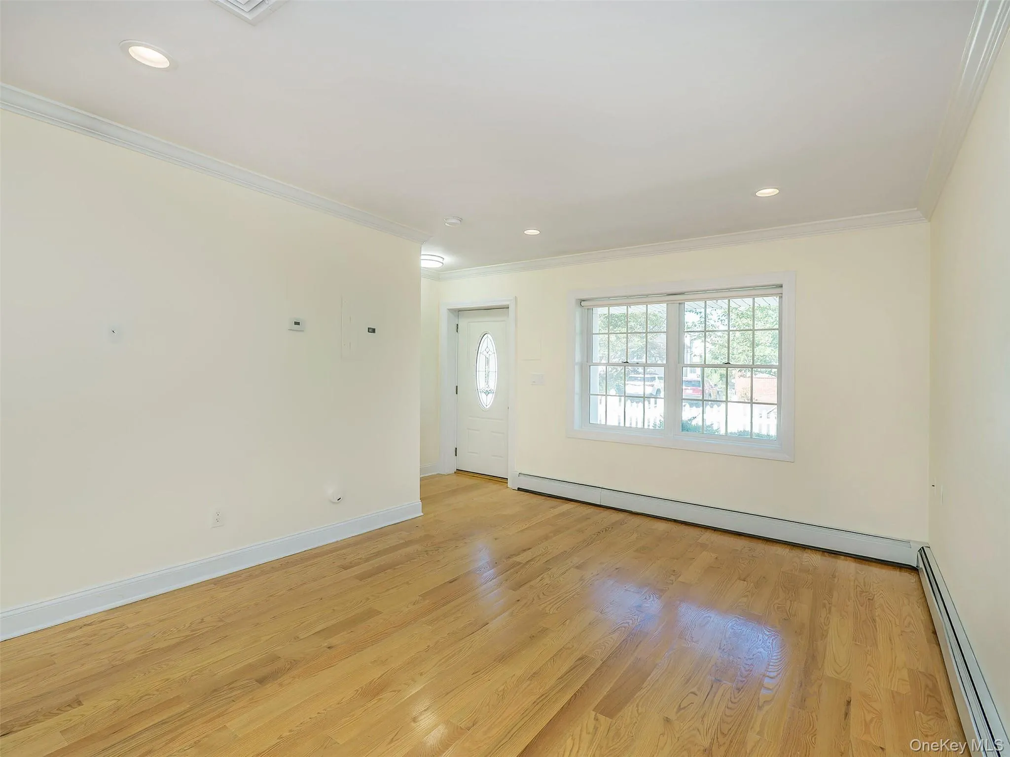 30B Edgewood Road, North Hempstead, NY, 3 Bedrooms Bedrooms, 6 Rooms Rooms,2 BathroomsBathrooms,Residential Lease,Idx,Edgewood,0,925109 30B Edgewood Road, North Hempstead, NY, 3 Bedrooms Bedrooms, 6 Rooms Rooms,2 BathroomsBathrooms,Residential Lease,Idx,Edgewood,0,925109