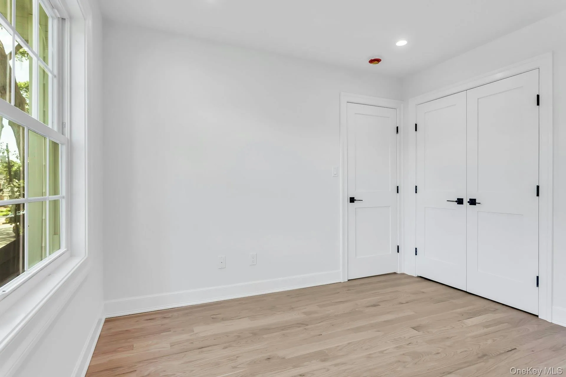 36 Michigan Avenue, Oyster Bay, NY, 5 Bedrooms Bedrooms, 9 Rooms Rooms,3 BathroomsBathrooms,Residential,For Rent,Michigan,0,925112 36 Michigan Avenue, Oyster Bay, NY, 5 Bedrooms Bedrooms, 9 Rooms Rooms,3 BathroomsBathrooms,Residential,For Rent,Michigan,0,925112