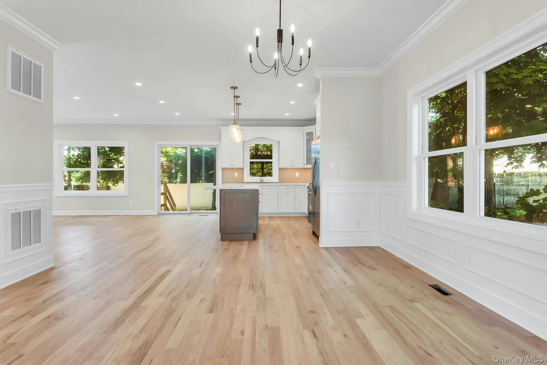 36 Michigan Avenue, Oyster Bay, NY, 5 Bedrooms Bedrooms, 9 Rooms Rooms,3 BathroomsBathrooms,Residential,For Rent,Michigan,0,925112 36 Michigan Avenue, Oyster Bay, NY, 5 Bedrooms Bedrooms, 9 Rooms Rooms,3 BathroomsBathrooms,Residential,For Rent,Michigan,0,925112