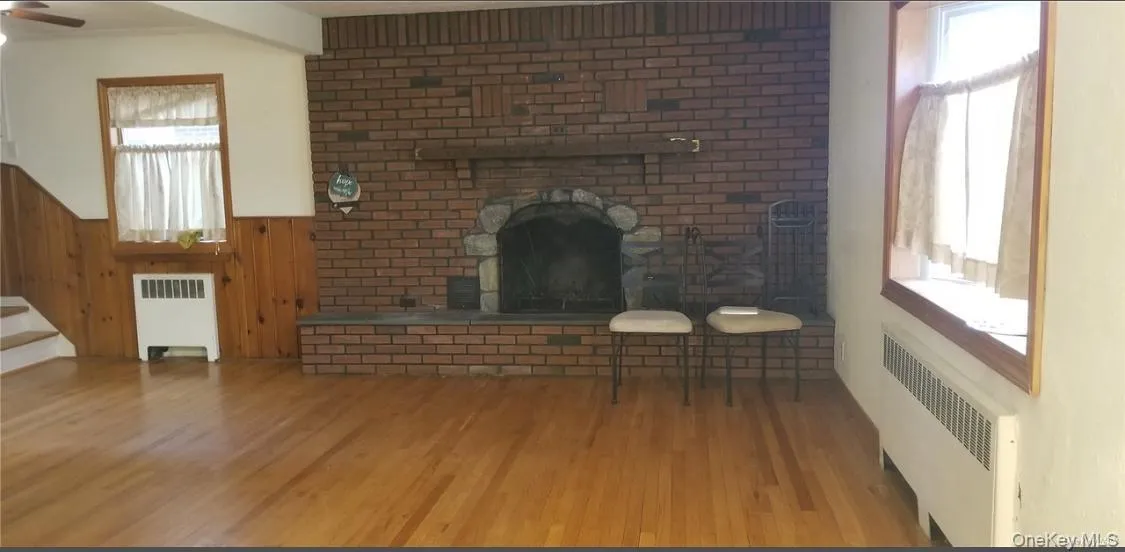 211 Brown Street, North Hempstead, NY, 4 Bedrooms Bedrooms, 9 Rooms Rooms,2 BathroomsBathrooms,Residential Lease,Idx,Brown,0,925158 211 Brown Street, North Hempstead, NY, 4 Bedrooms Bedrooms, 9 Rooms Rooms,2 BathroomsBathrooms,Residential Lease,Idx,Brown,0,925158