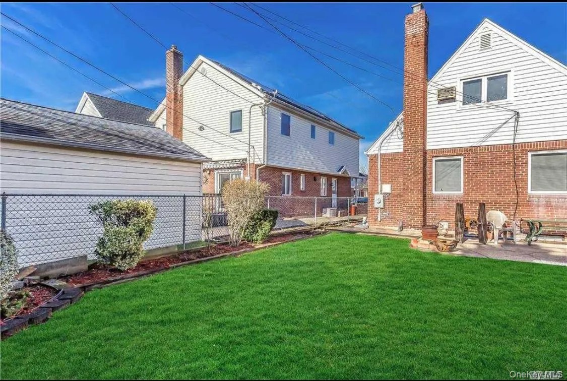 211 Brown Street, North Hempstead, NY, 4 Bedrooms Bedrooms, 9 Rooms Rooms,2 BathroomsBathrooms,Residential Lease,Idx,Brown,0,925158 211 Brown Street, North Hempstead, NY, 4 Bedrooms Bedrooms, 9 Rooms Rooms,2 BathroomsBathrooms,Residential Lease,Idx,Brown,0,925158