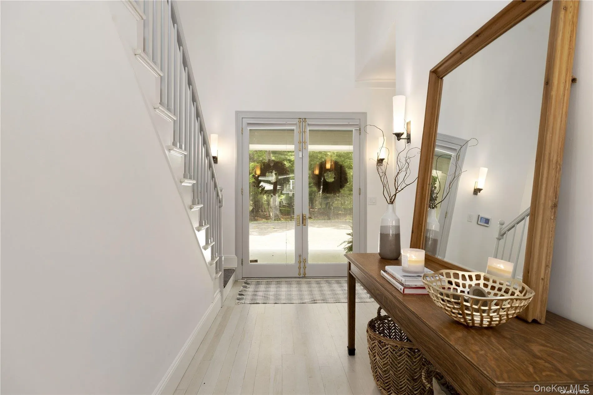 Entry way Entry way