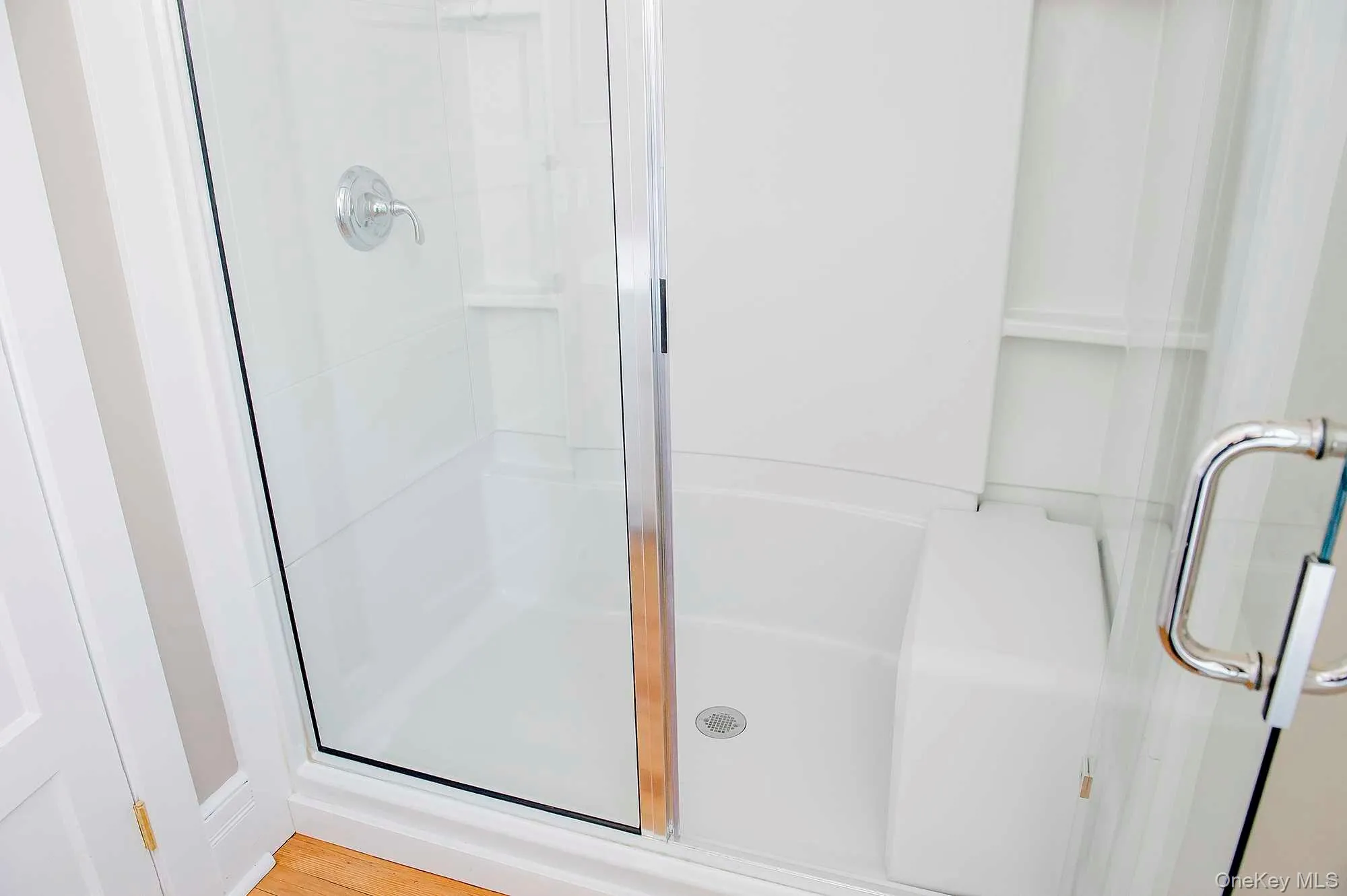 3212 FRANKLIN Avenue, Washington, NY, 2 Bedrooms Bedrooms, 5 Rooms Rooms,2 BathroomsBathrooms,Residential Lease,Idx,FRANKLIN,0,925242 3212 FRANKLIN Avenue, Washington, NY, 2 Bedrooms Bedrooms, 5 Rooms Rooms,2 BathroomsBathrooms,Residential Lease,Idx,FRANKLIN,0,925242